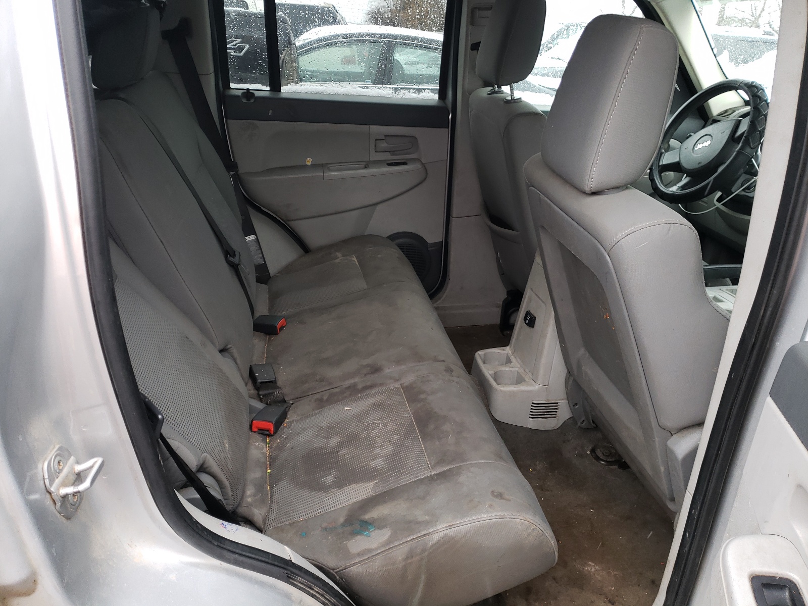 Photo 6 from auction – 2008 JEEP LIBERTY SP with VIN 1J8GN28K48W281545