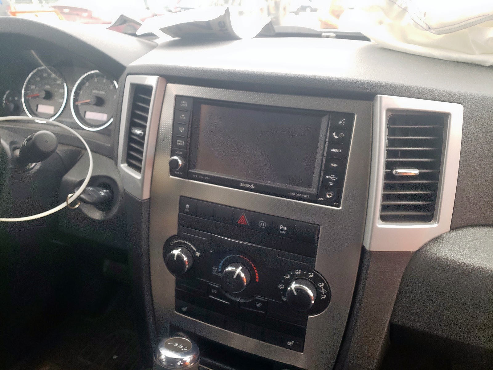 Photo 9 from auction – 2010 JEEP GRAND CHER with VIN 1J4PR4GK8AC135451