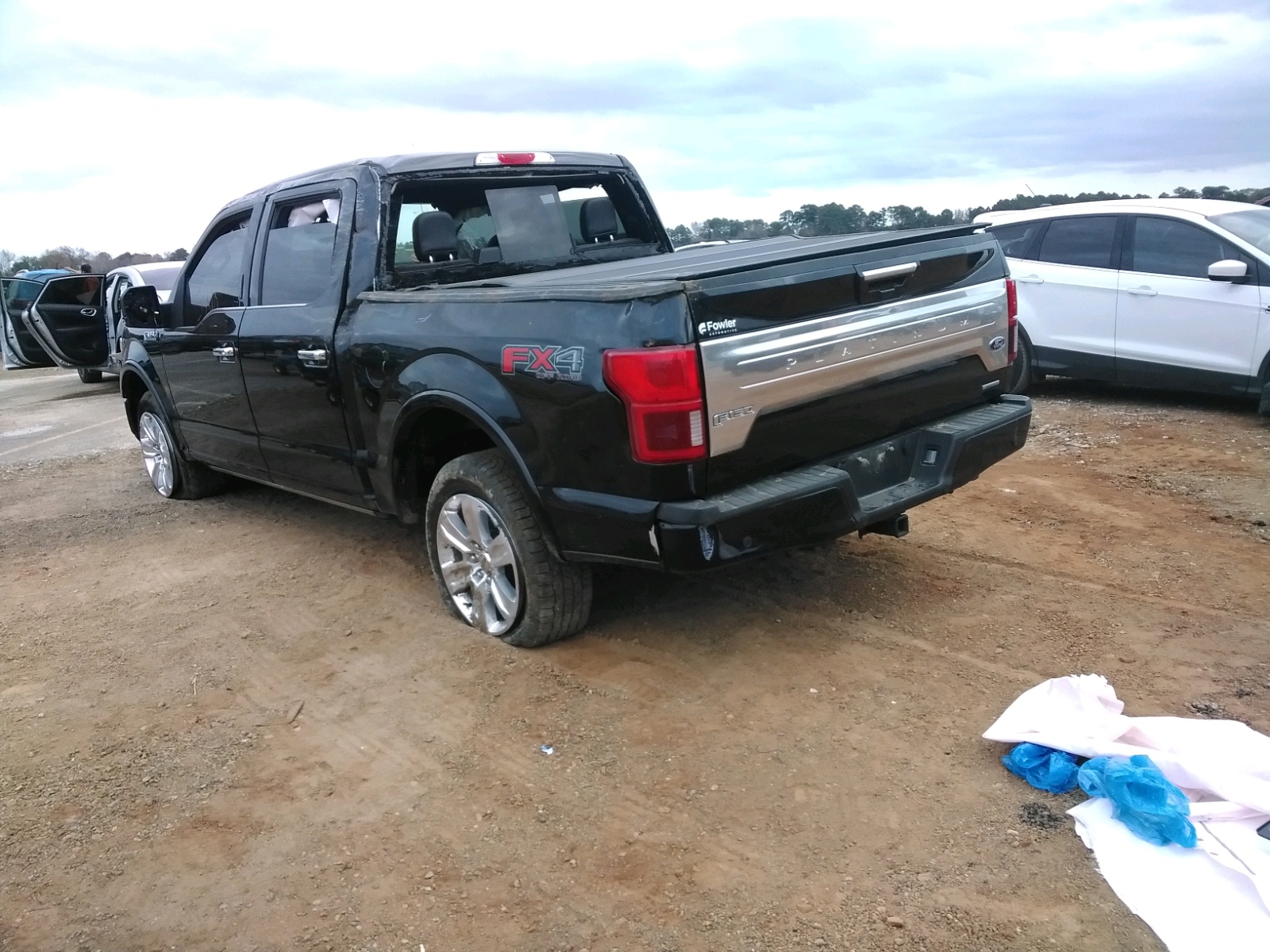 Photo 3 from auction – 2020 FORD F150 SUPER with VIN 1FTEW1E49LFC73056