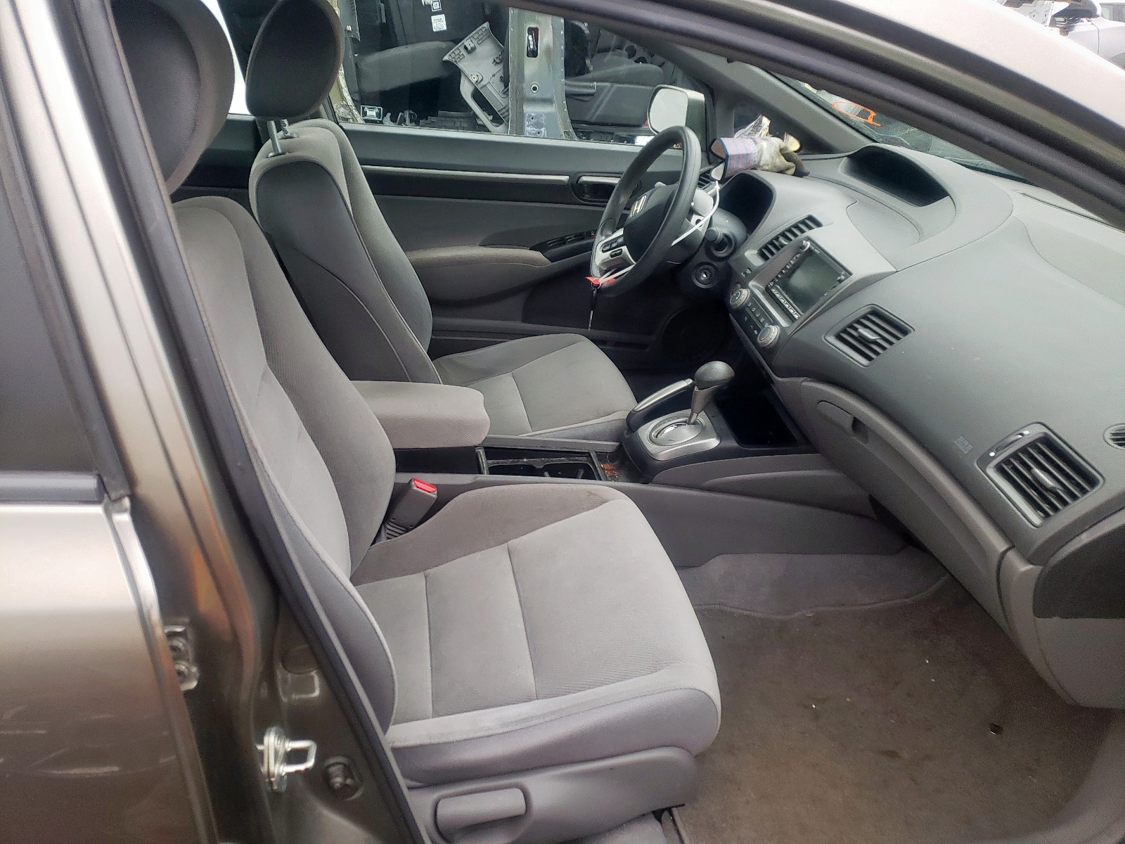 Photo 5 from auction – 2008 HONDA CIVIC EX with VIN 2HGFA168X8H304844