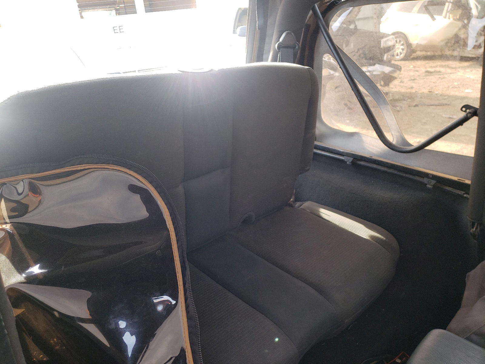 Photo 6 from auction – 2006 JEEP WRANGLER with VIN 1J4FA39S16P711472