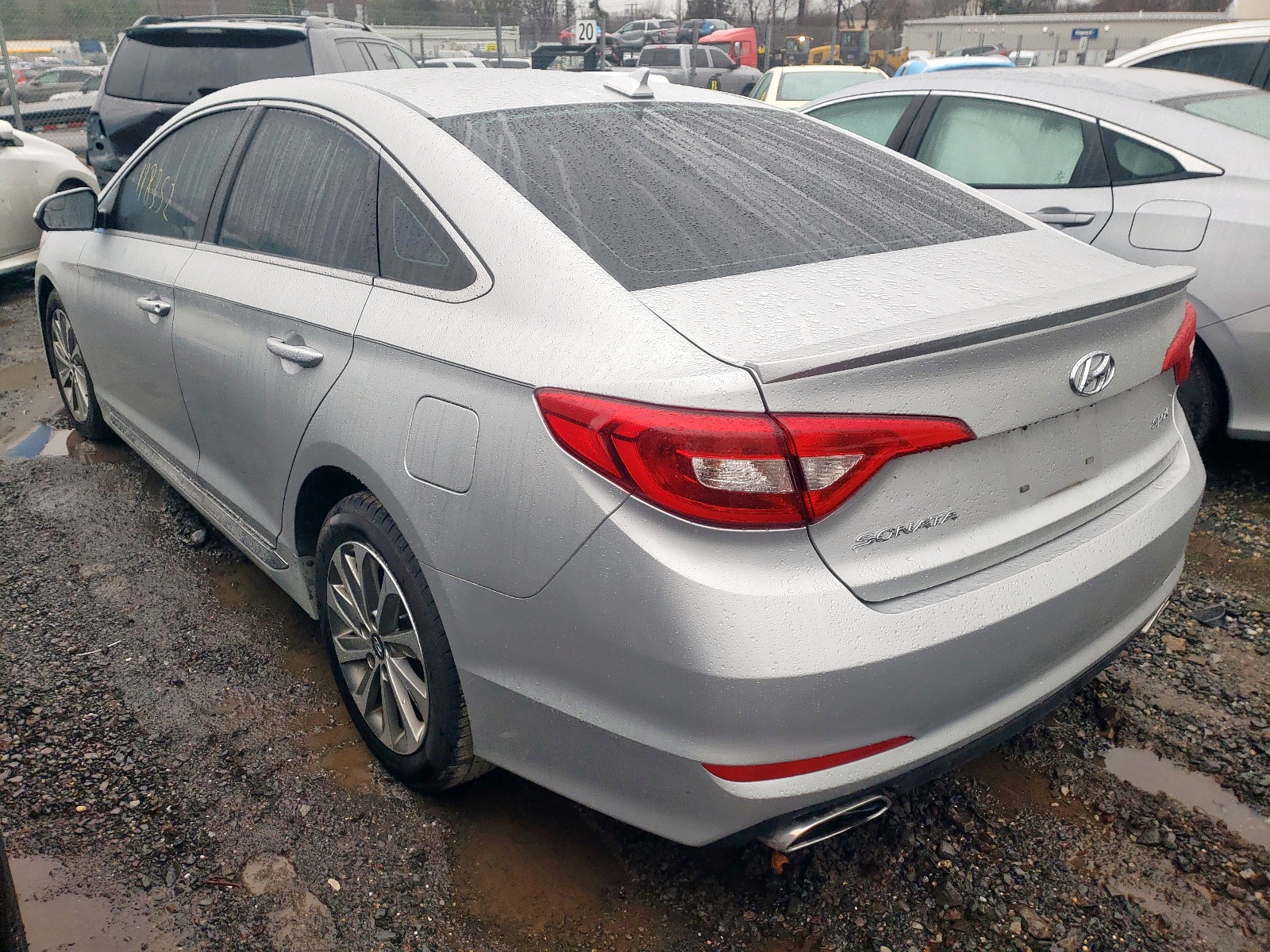 Photo 3 from auction – 2015 HYUNDAI SONATA SPO with VIN 5NPE34AF2FH124130