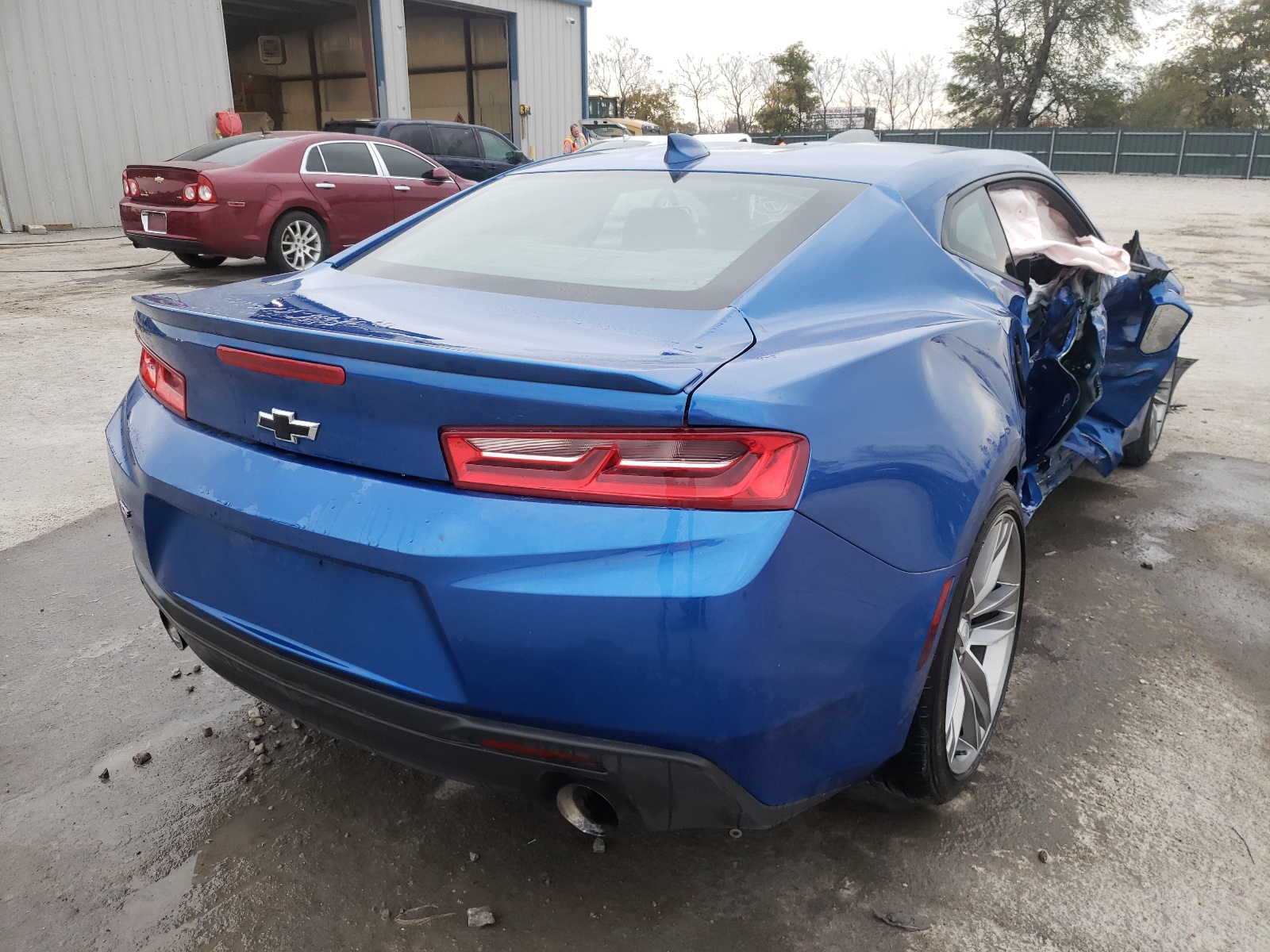 Photo 4 from auction – 2017 CHEVROLET CAMARO LT with VIN 1G1FB1RS4H0179078