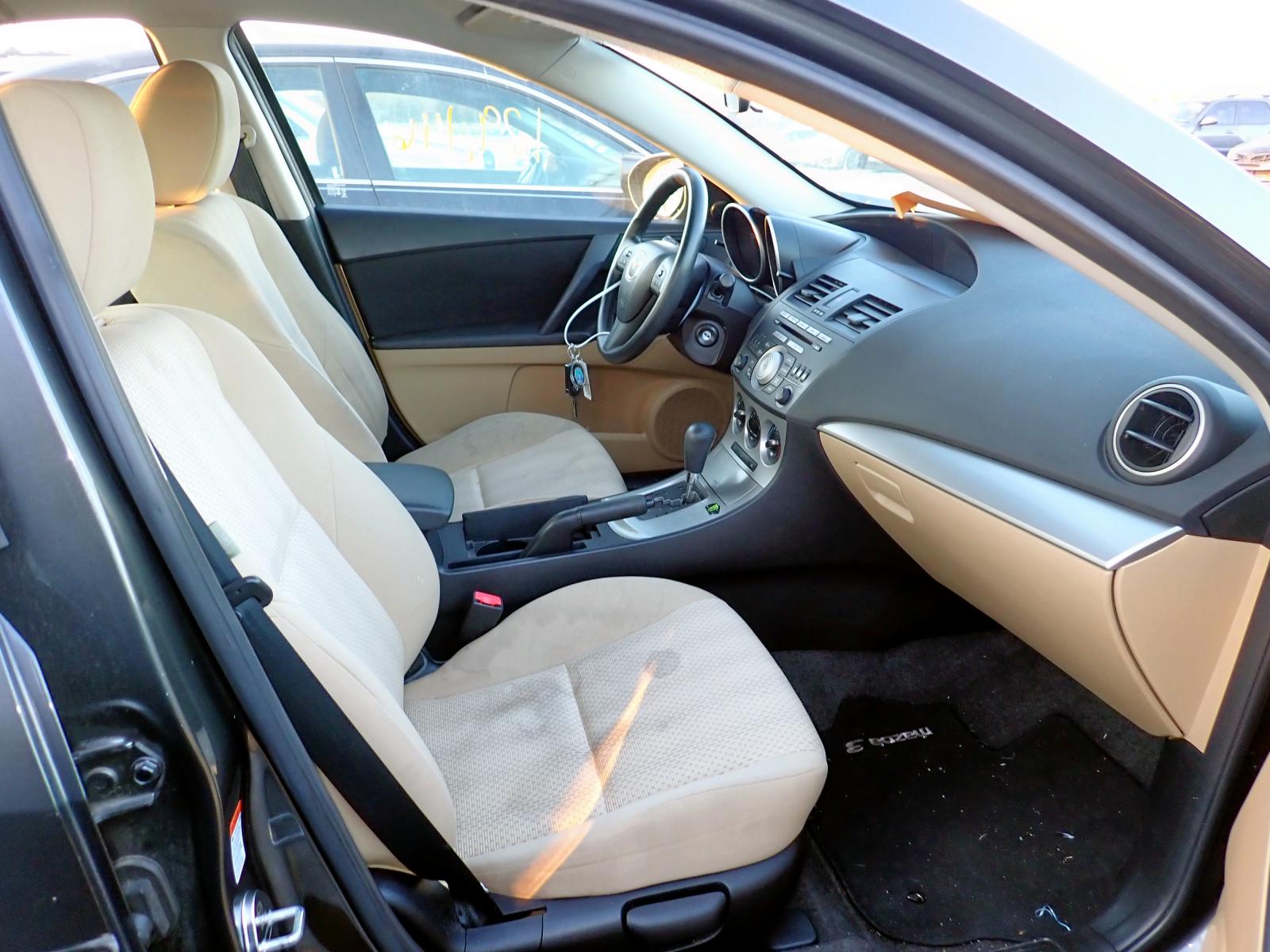 Photo 5 from auction – 2010 MAZDA 3 I with VIN JM1BL1SF1A1236692