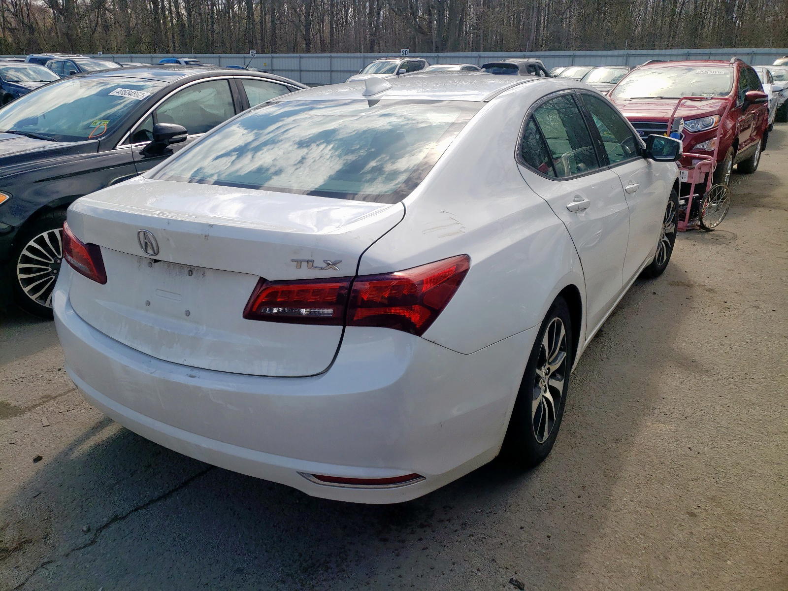 Photo 4 from auction – 2015 ACURA TLX TECH with VIN 19UUB1F5XFA011869