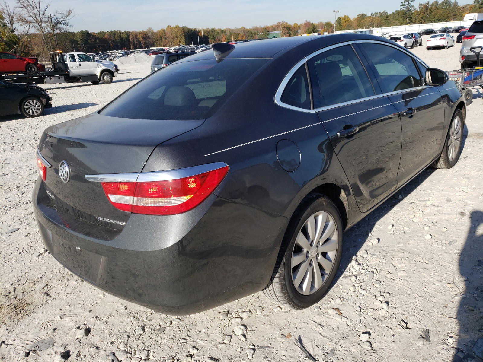 Photo 4 from auction – 2016 BUICK VERANO with VIN 1G4PP5SK2G4154889