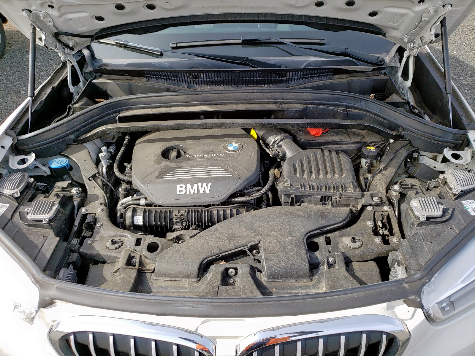 Photo 7 from auction – 2017 BMW X1 XDRIVE2 with VIN WBXHT3C31H5F80848