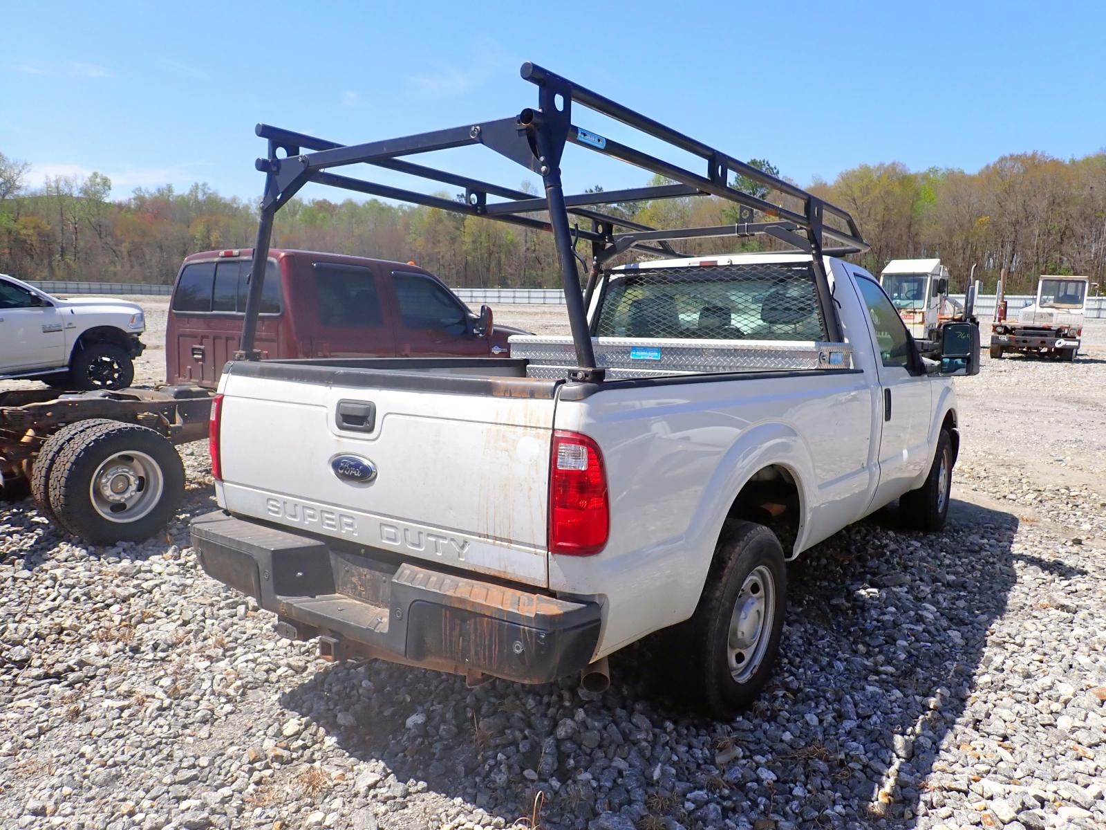 Photo 4 from auction – 2015 FORD F250 SUPER with VIN 1FTBF2A62FED59254