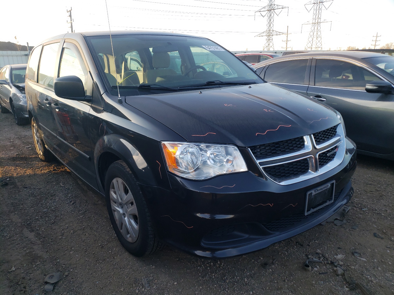 DODGE GRAND CARA 2016 with VIN 2C4RDGBGXGR196057 - Photo from auction
