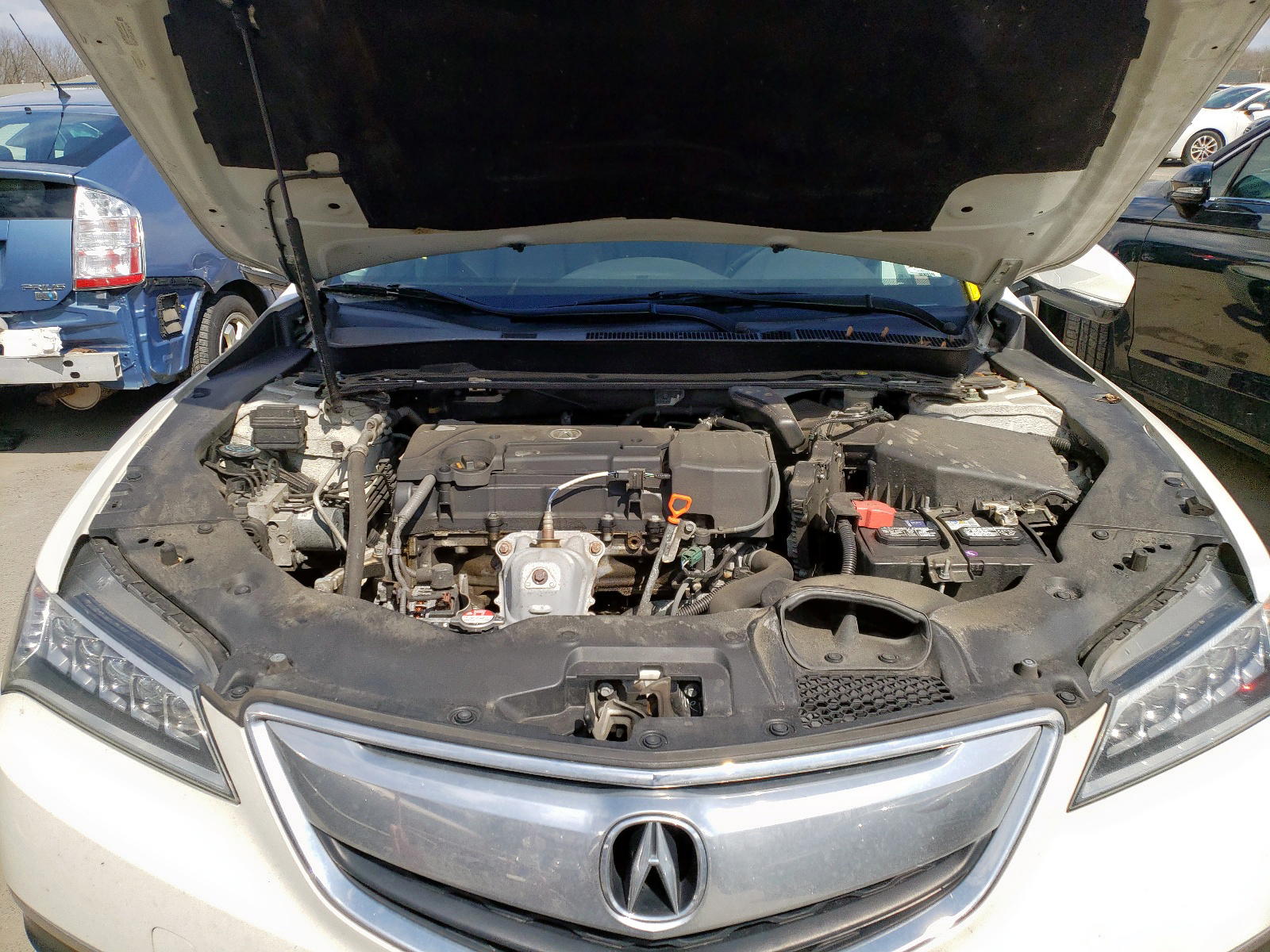 Photo 7 from auction – 2015 ACURA TLX TECH with VIN 19UUB1F5XFA011869