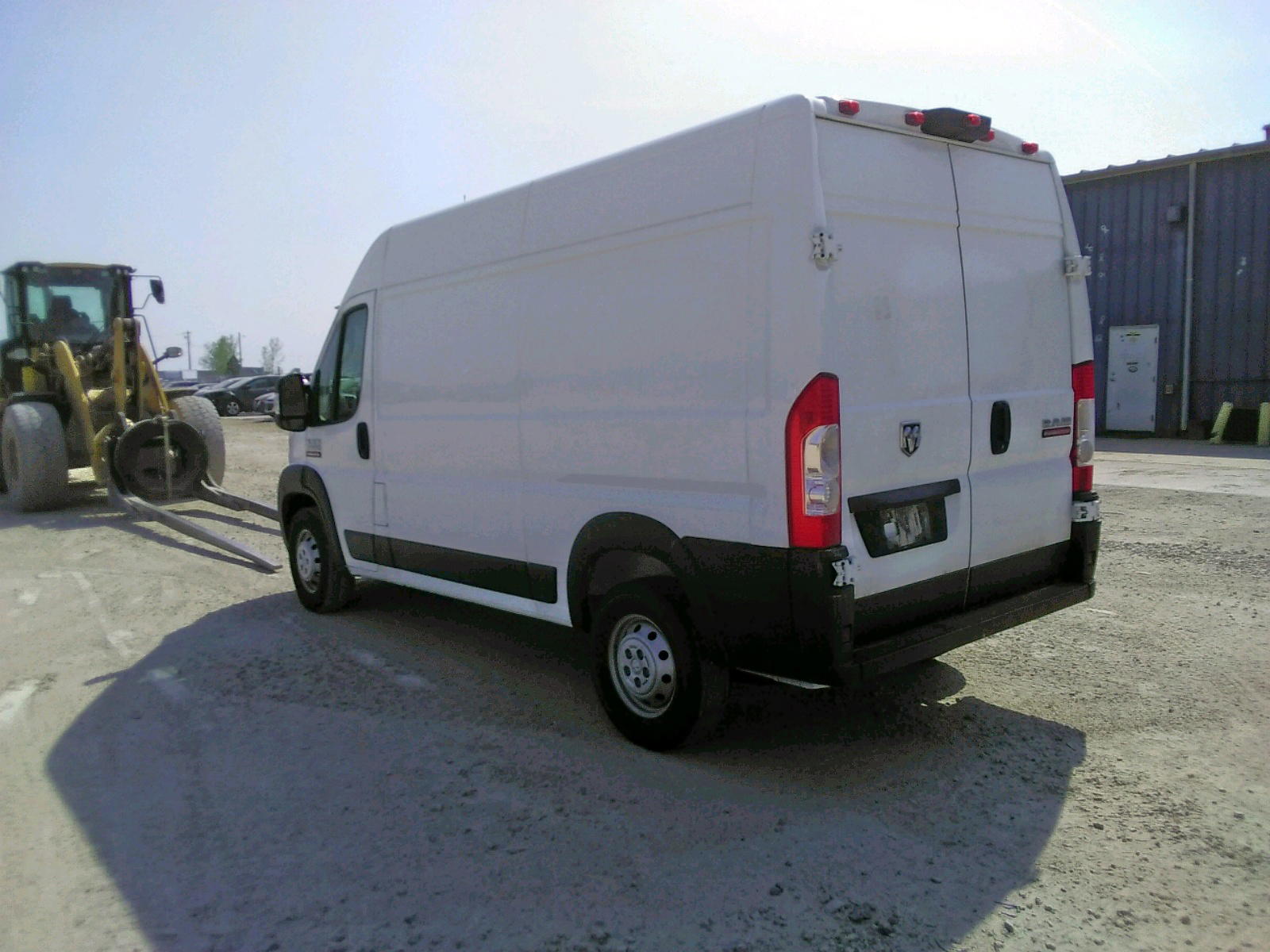Photo 3 from auction – 2019 RAM PROMASTER with VIN 3C6TRVCG9KE520515