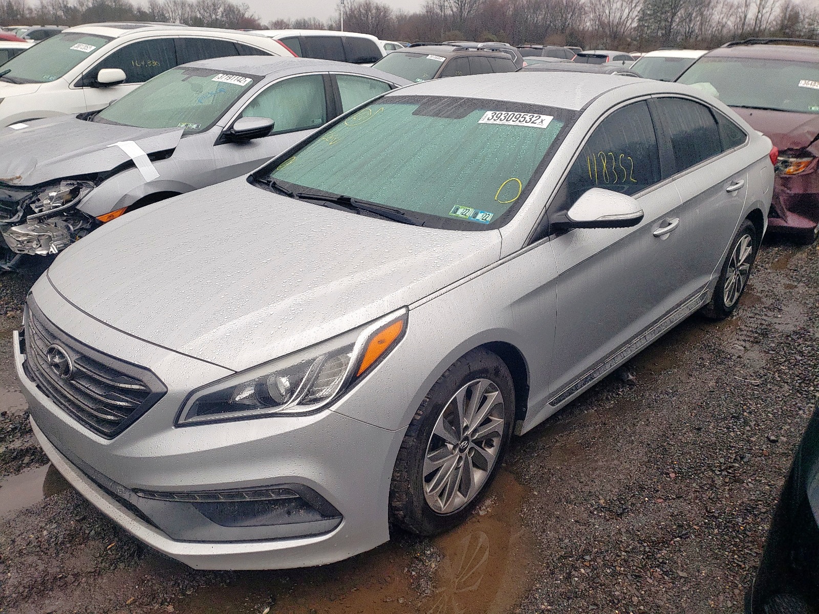 Photo 2 from auction – 2015 HYUNDAI SONATA SPO with VIN 5NPE34AF2FH124130