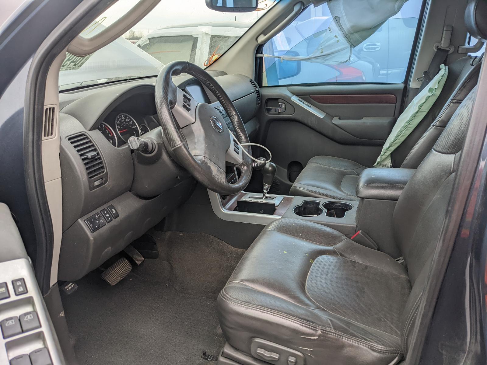 Photo 5 from auction – 2008 NISSAN PATHFINDER with VIN 5N1AR18B78C606147