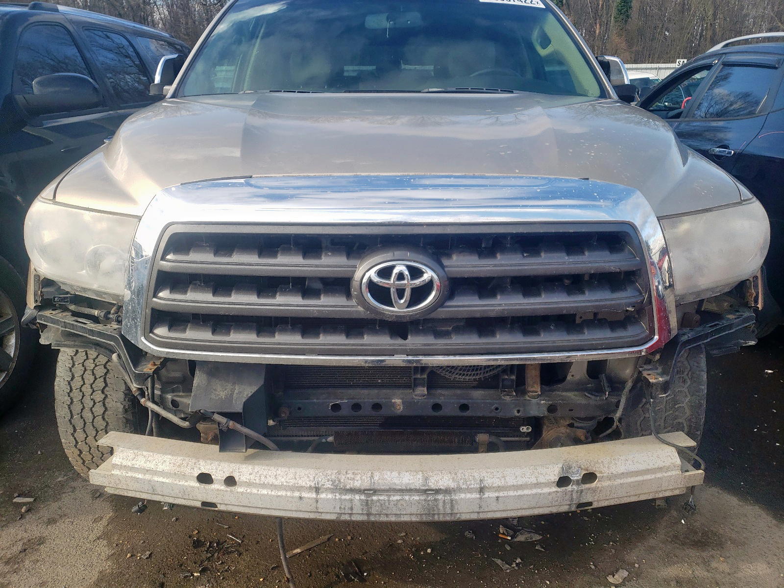 Photo 7 from auction – 2008 TOYOTA SEQUOIA LI with VIN 5TDBY68A28S001032