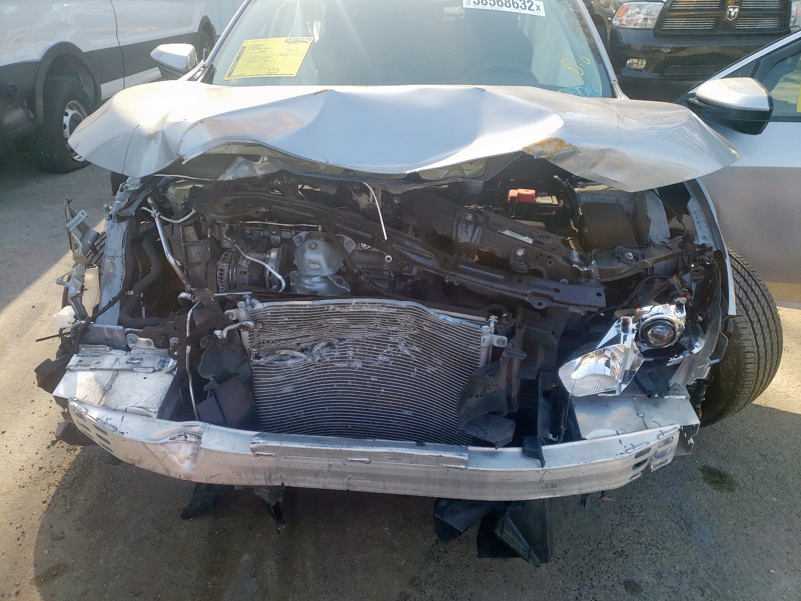 Photo 7 from auction – 2018 HONDA CIVIC EX with VIN 2HGFC2F86JH502682