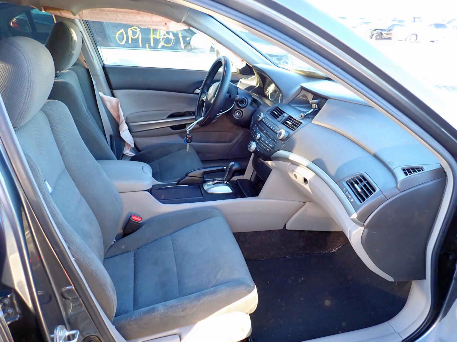 Photo 5 from auction – 2008 HONDA ACCORD EX with VIN 1HGCP367X8A043802