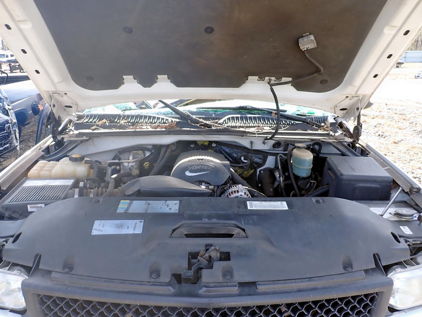 Photo 7 from auction – 2002 CHEVROLET SILVERADO with VIN 1GCHK24U92Z131142