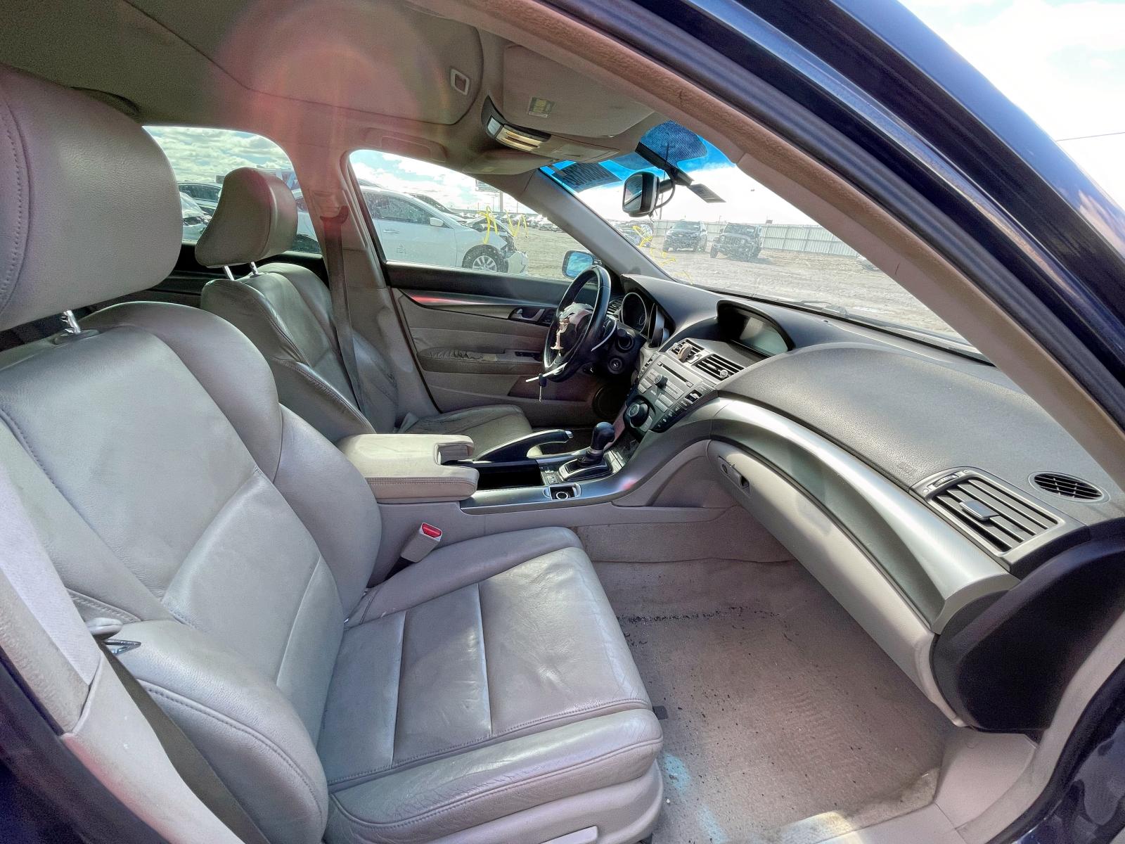 Photo 5 from auction – 2009 ACURA TL with VIN 19UUA862X9A014387