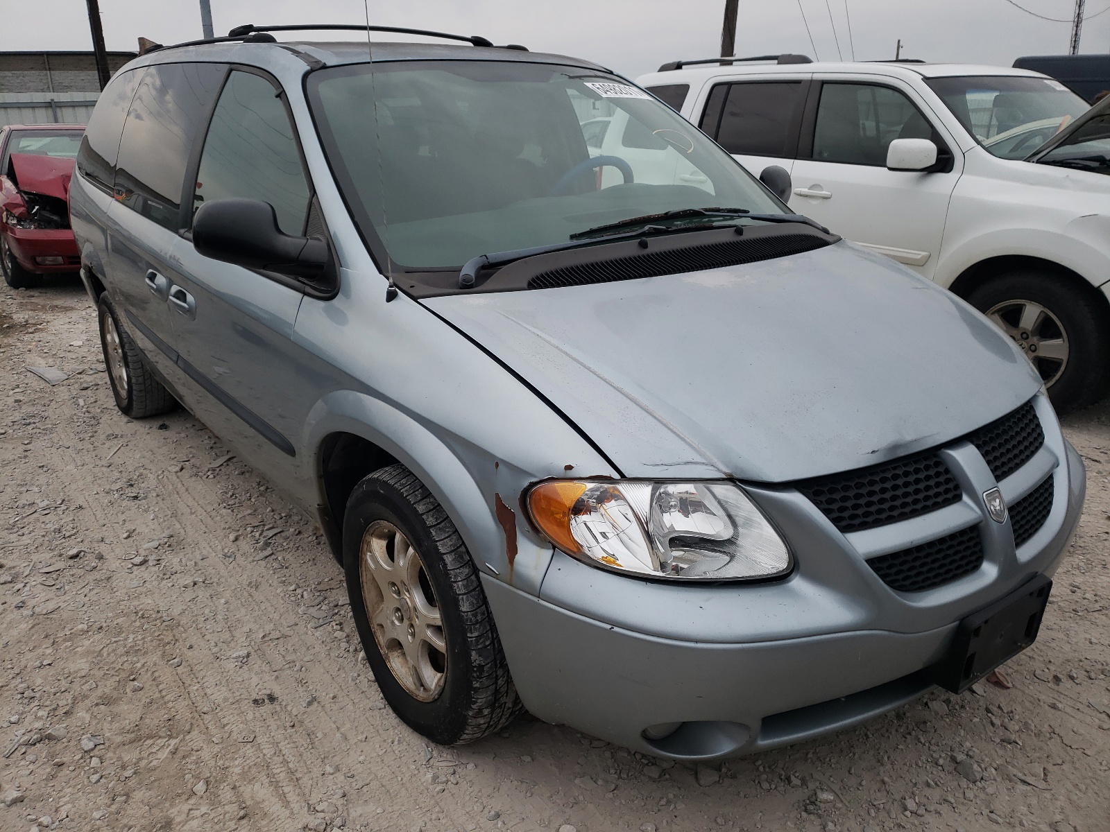 DODGE GRAND CARA 2003 with VIN 2D4GP44L53R134666 - Photo from auction
