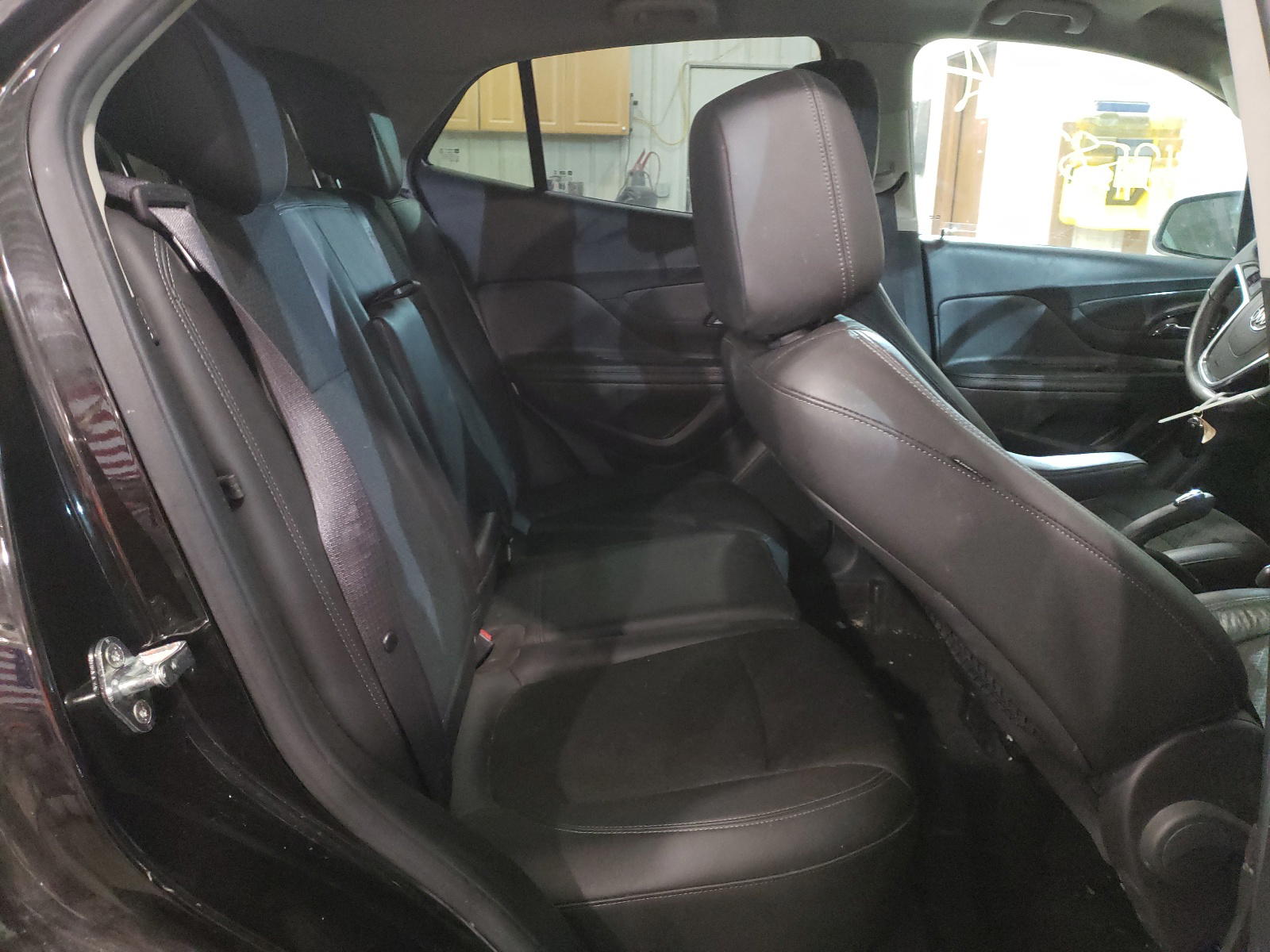 Photo 6 from auction – 2017 BUICK ENCORE PRE with VIN KL4CJASB4HB211520