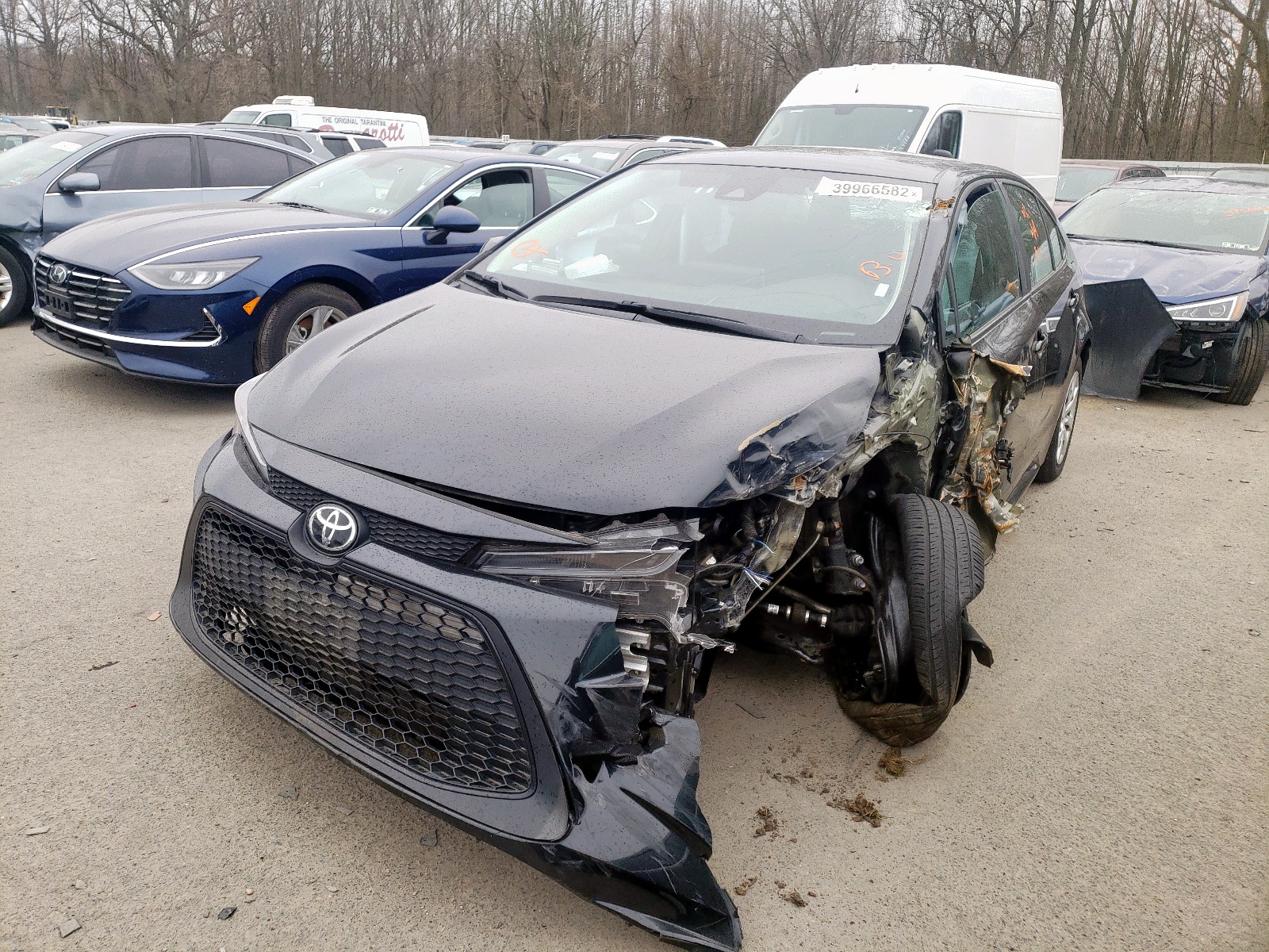 Photo 2 from auction – 2021 TOYOTA COROLLA LE with VIN 5YFEPMAE2MP175171