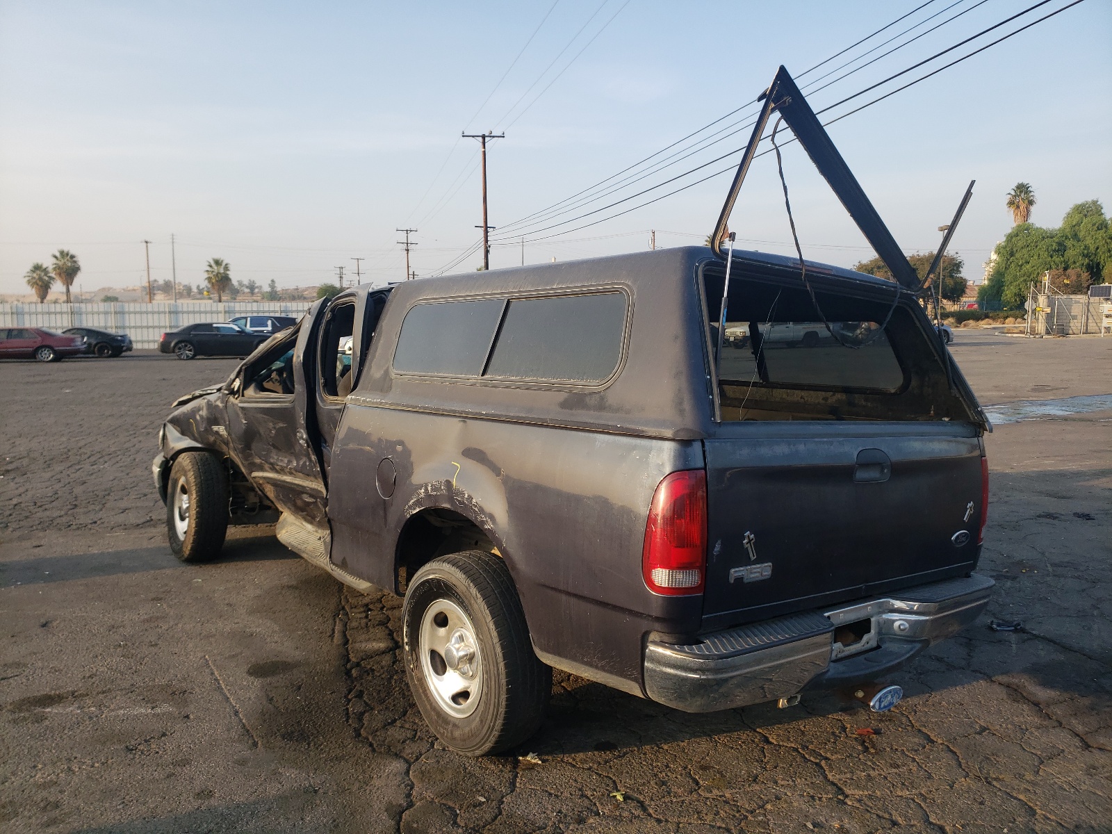 Photo 3 from auction – 1999 FORD F150 with VIN 1FTRX17W5XKB41745