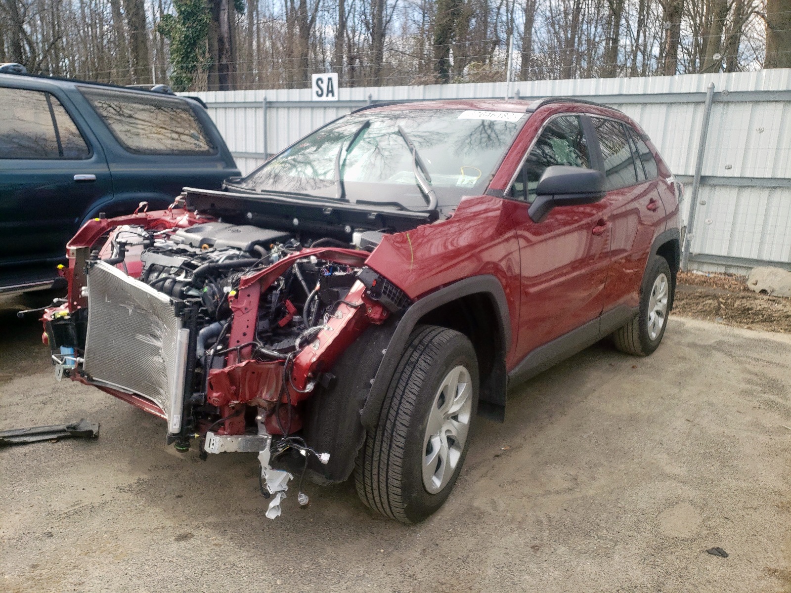 Photo 2 from auction – 2020 TOYOTA RAV4 LE with VIN 2T3F1RFV5LW115787