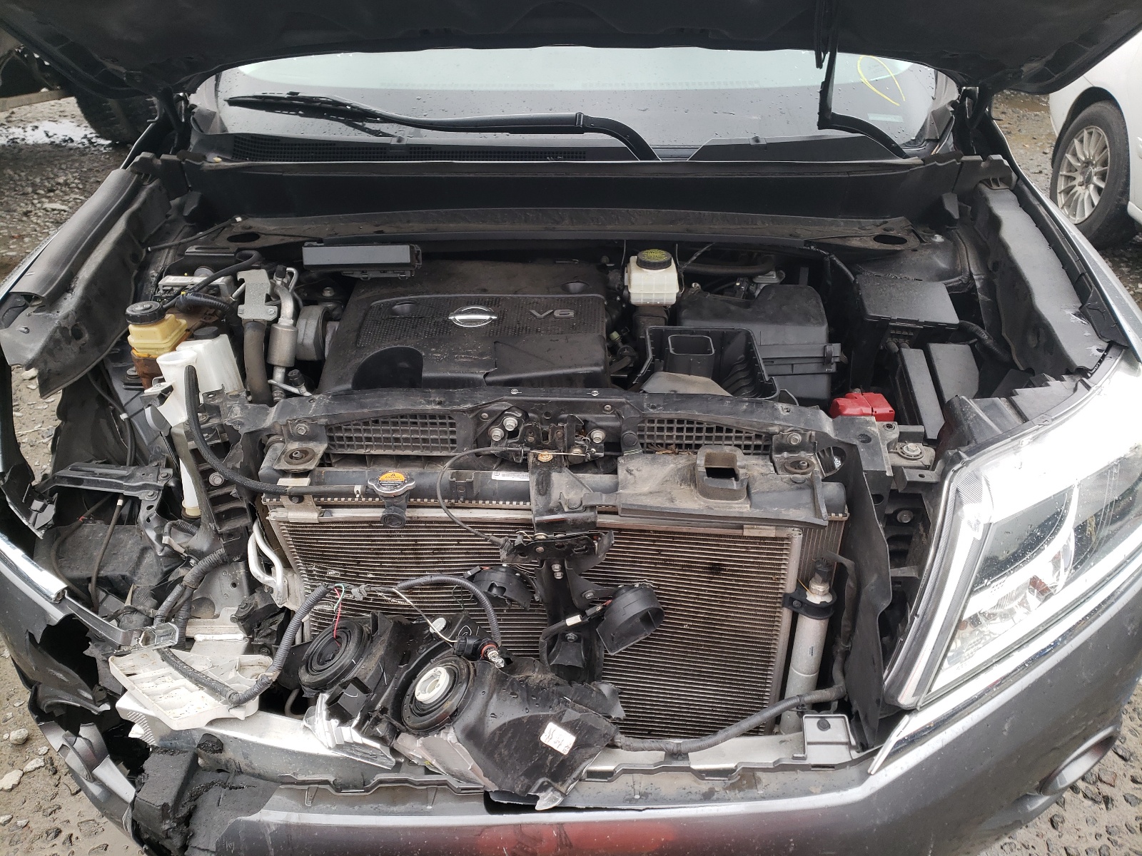 Photo 7 from auction – 2016 NISSAN PATHFINDER with VIN 5N1AR2MM4GC659318