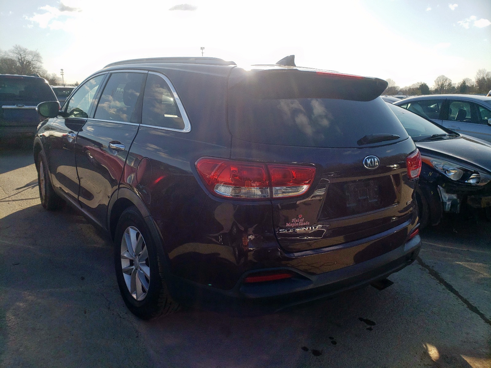 Photo 3 from auction – 2016 KIA SORENTO LX with VIN 5XYPG4A39GG128008