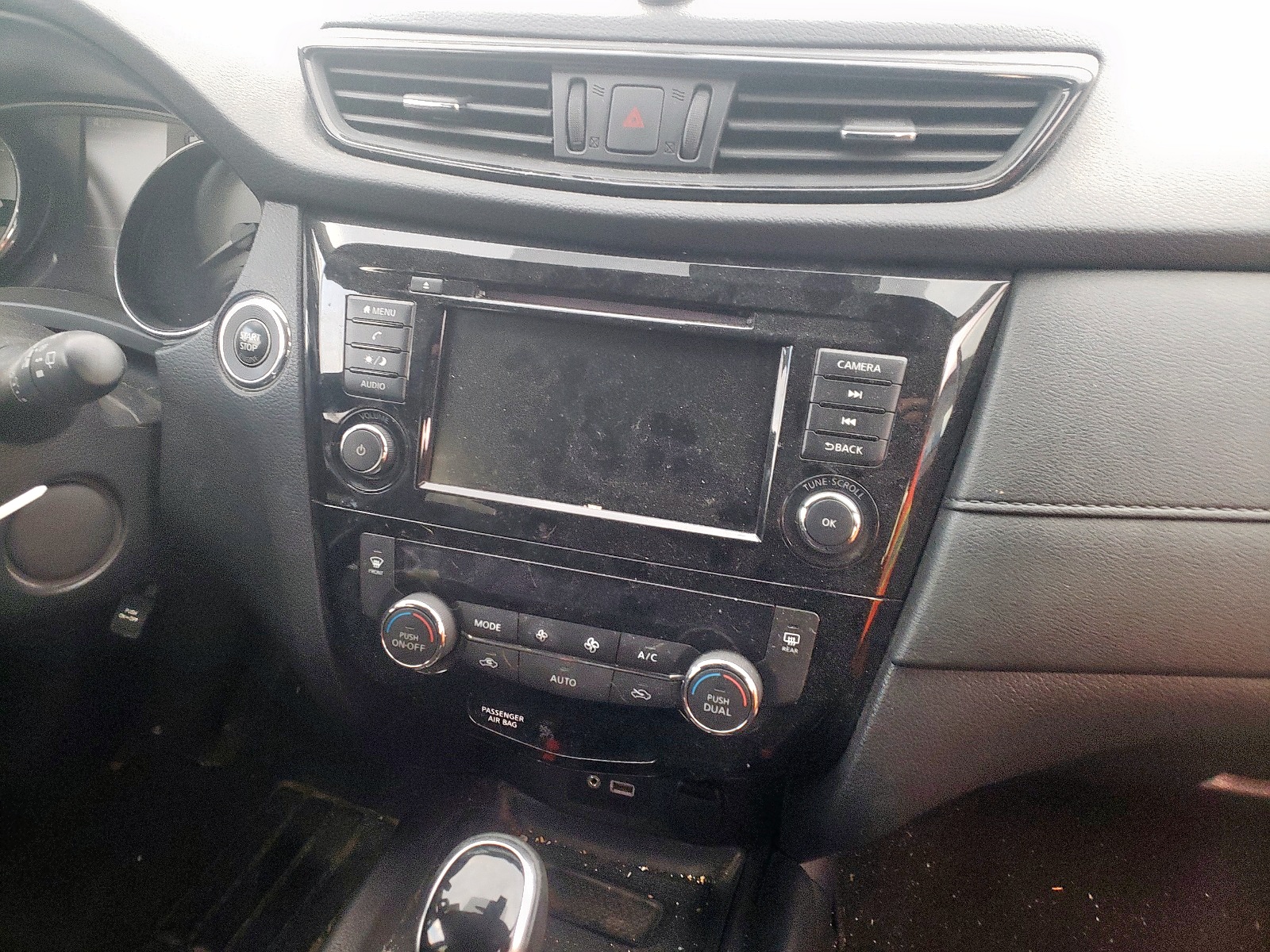 Photo 9 from auction – 2019 NISSAN ROGUE S with VIN KNMAT2MV0KP521954