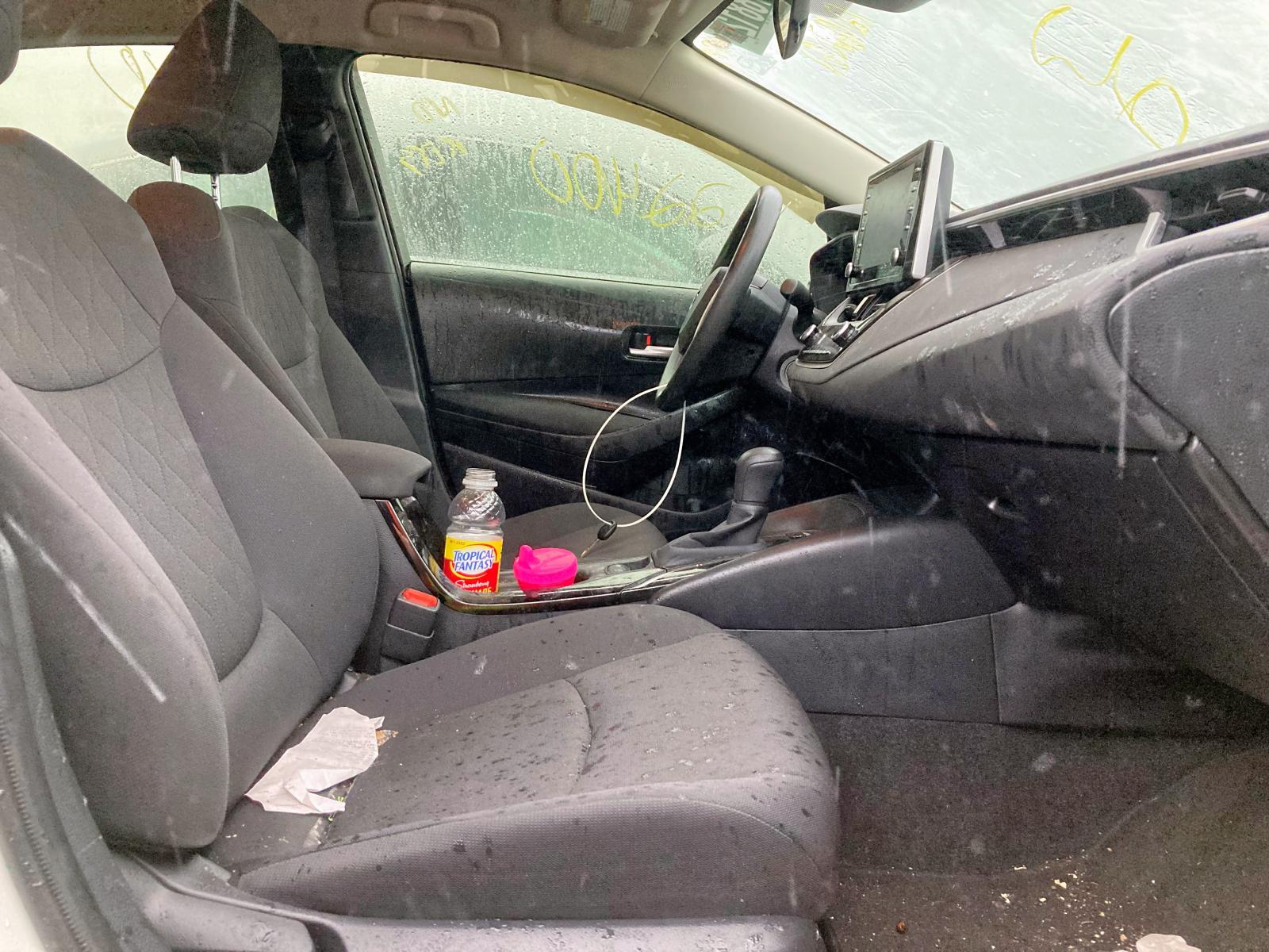 Photo 5 from auction – 2021 TOYOTA COROLLA LE with VIN JTDEPMAEXMJ128281