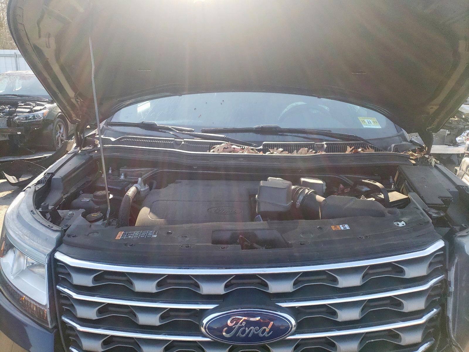 Photo 7 from auction – 2016 FORD EXPLORER with VIN 1FM5K8B87GGA34337