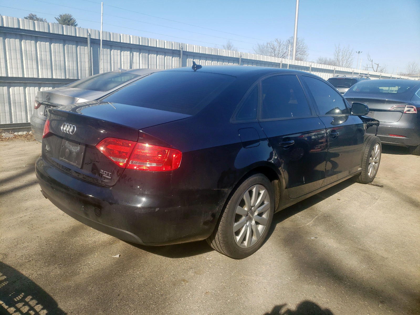 Photo 4 from auction – 2012 AUDI A4 PREMIUM with VIN WAUBFAFL4CN009724