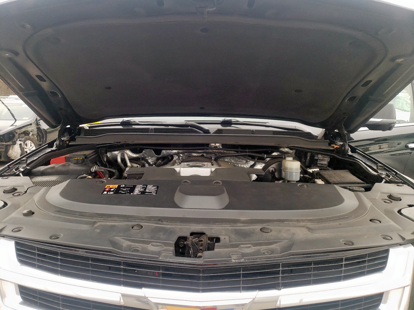 Photo 7 from auction – 2015 CADILLAC ESCALADE L with VIN 1GYS4MKJ5FR548908