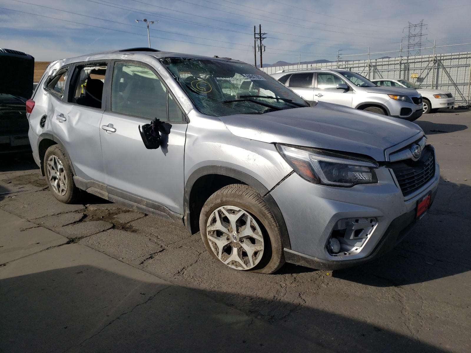 SUBARU FORESTER P 2021 with VIN JF2SKAFC1MH537981 - Photo from auction