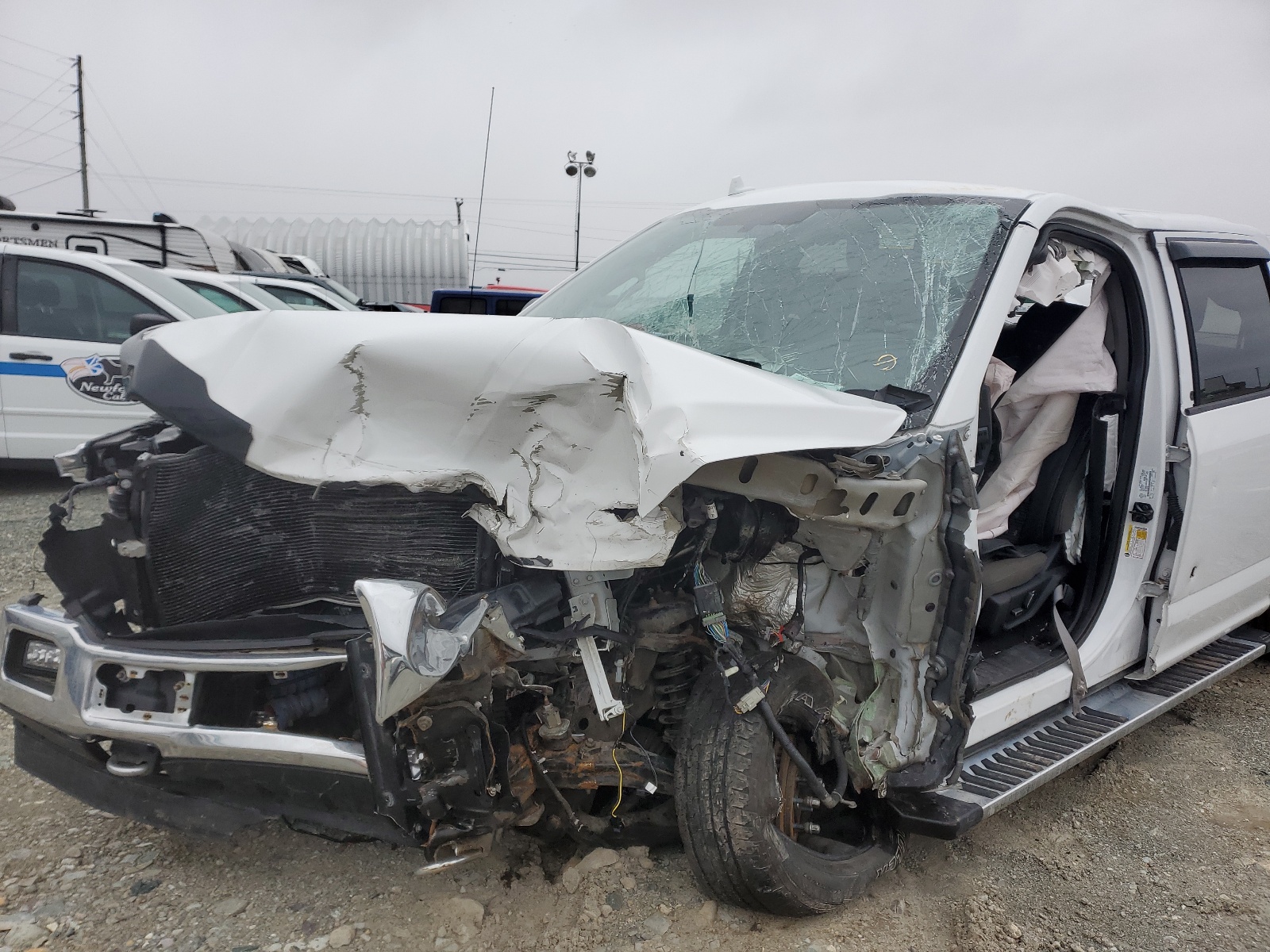 Photo 9 from auction – 2018 FORD F150 SUPER with VIN 1FTEW1EG2JFD90596