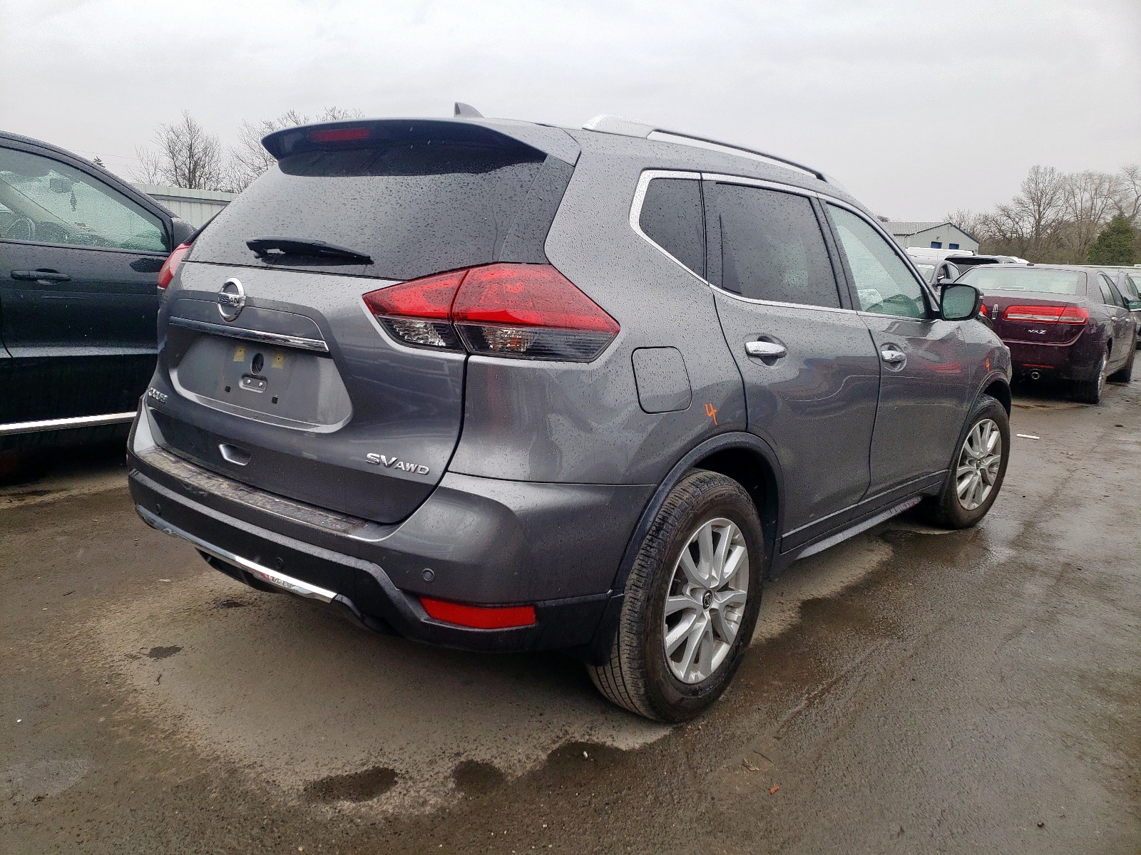Photo 4 from auction – 2020 NISSAN ROGUE S with VIN KNMAT2MV9LP515698