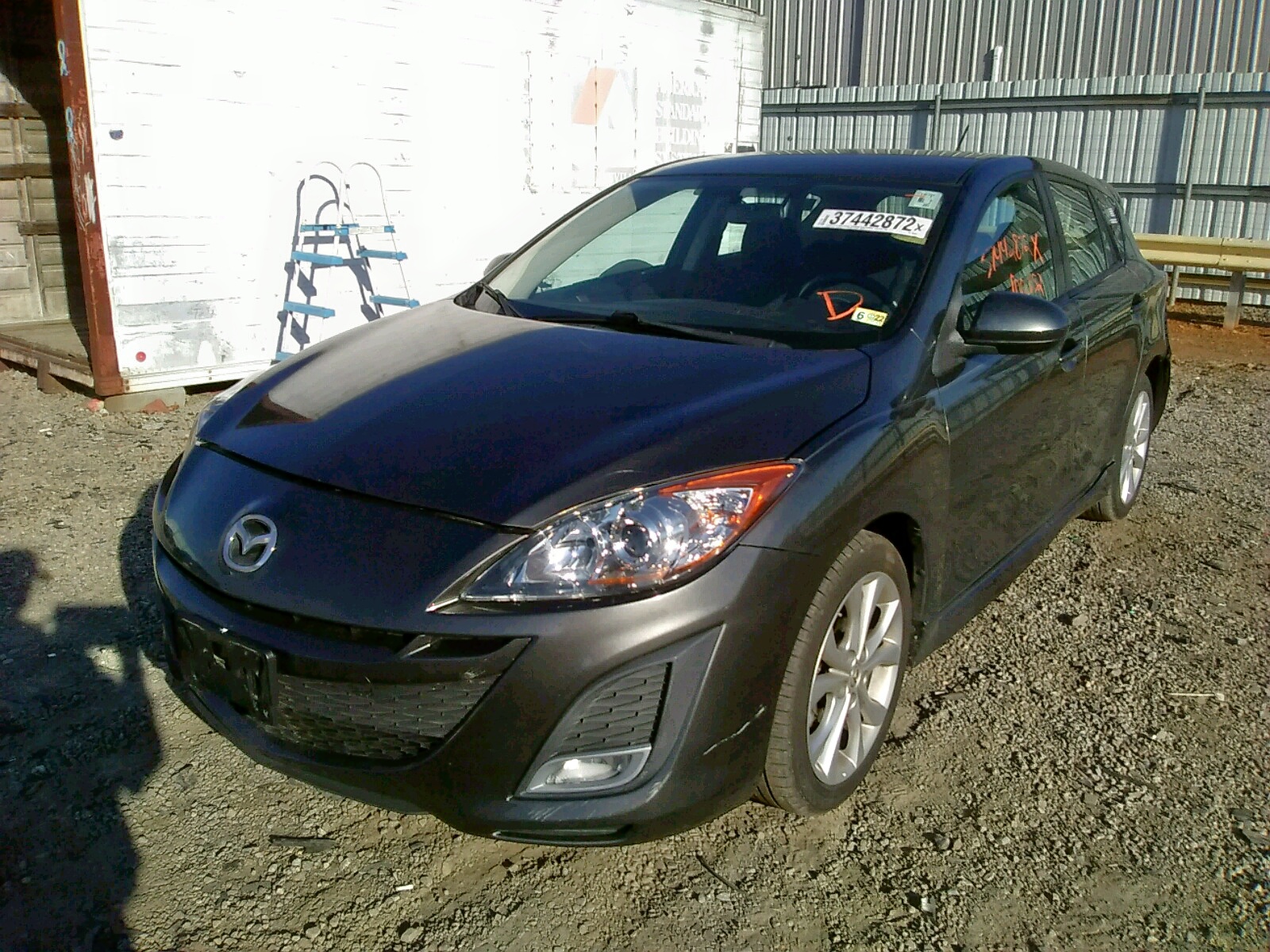 Photo 2 from auction – 2010 MAZDA 3 S with VIN JM1BL1H55A1349365