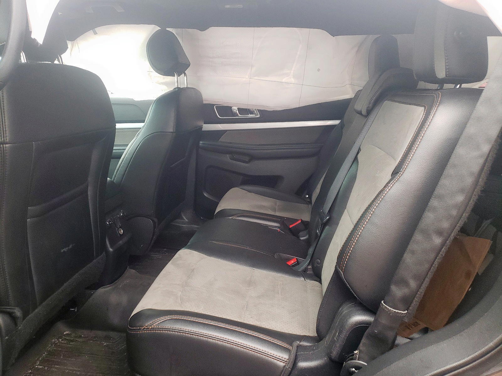 Photo 6 from auction – 2017 FORD EXPLORER X with VIN 1FM5K8D89HGA06909