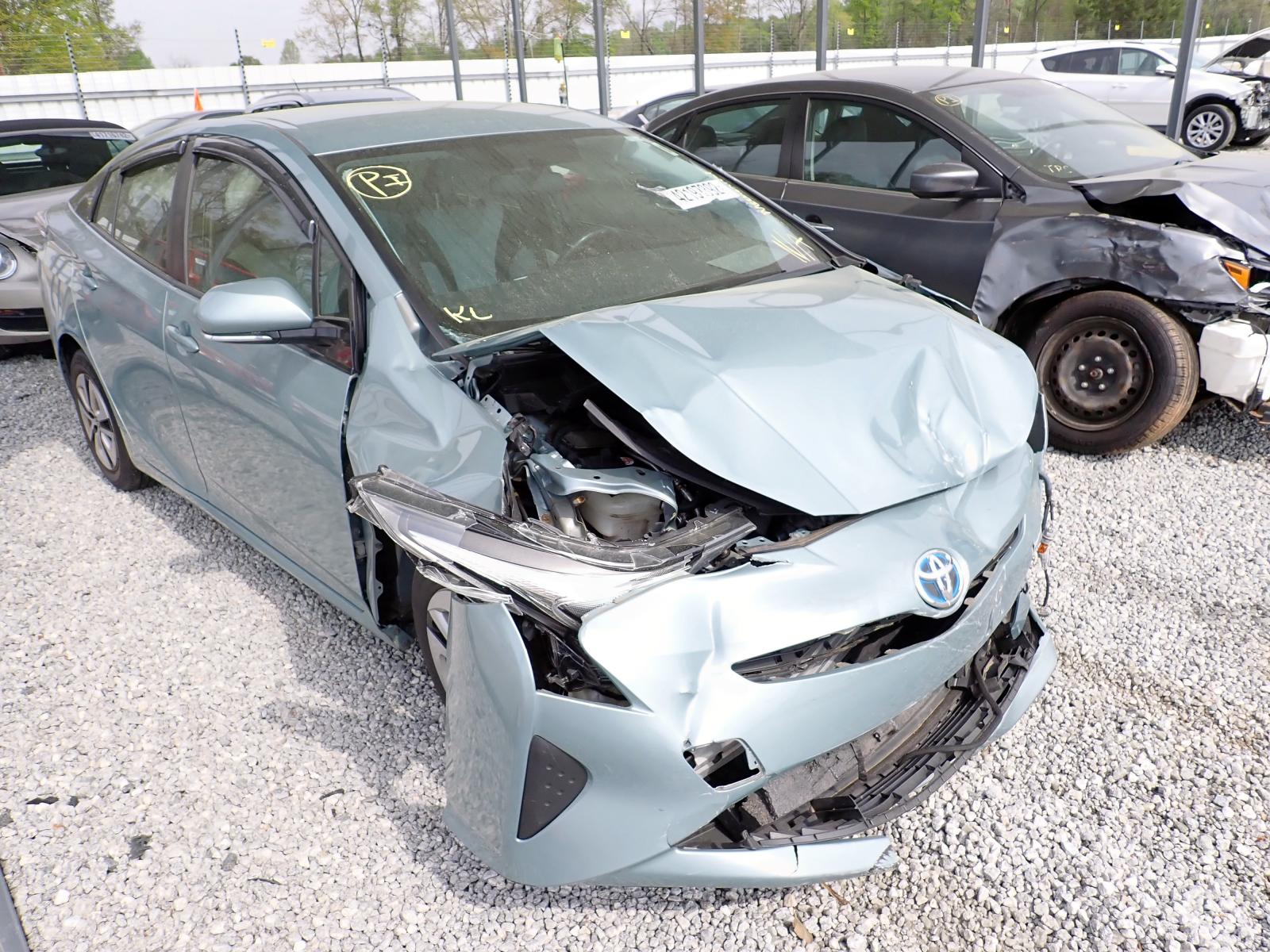 TOYOTA PRIUS 2016 with VIN JTDKARFU8G3527166 - Photo from auction