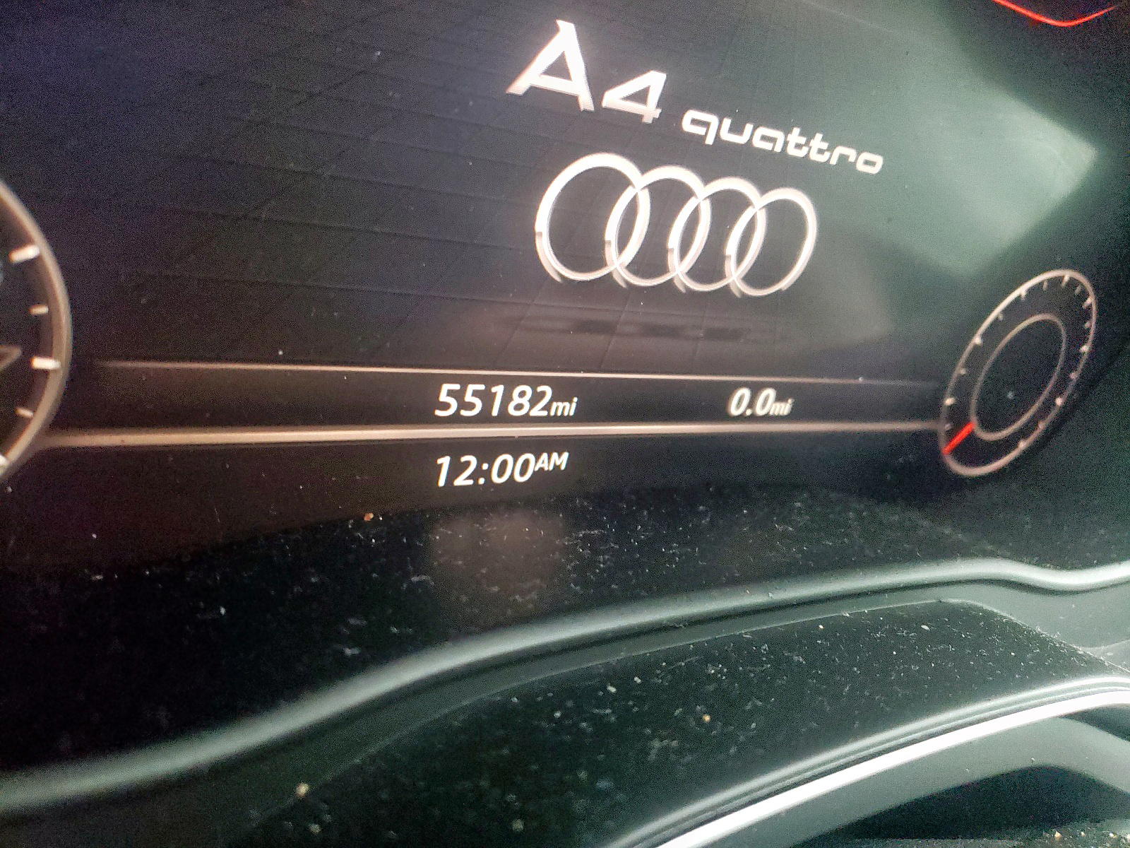 Photo 8 from auction – 2018 AUDI A4 PREMIUM with VIN WAUENAF49JN017632