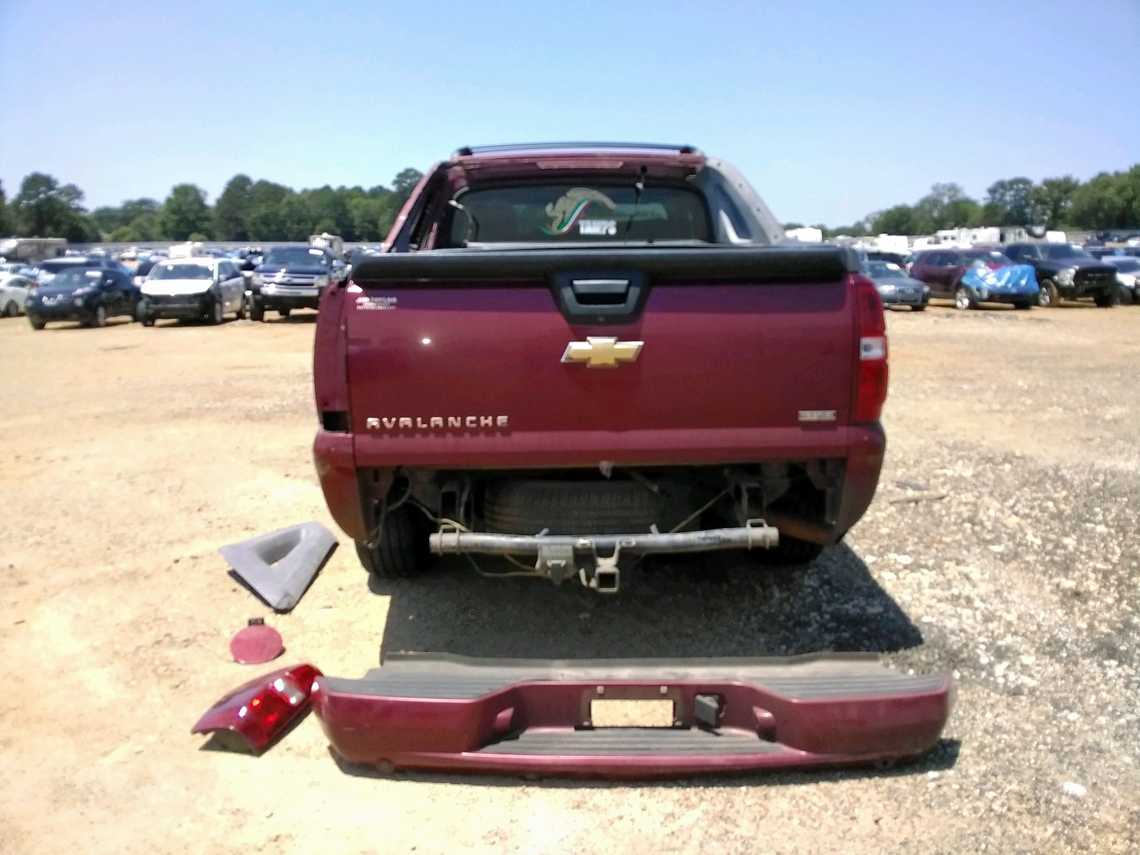 Photo 9 from auction – 2007 CHEVROLET AVALANCHE with VIN 3GNFK12327G280051