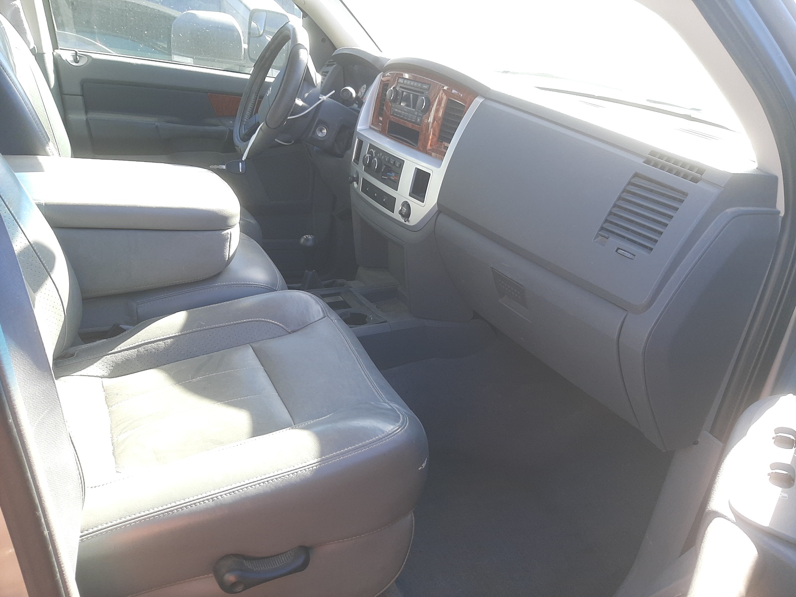 Photo 5 from auction – 2007 DODGE RAM 3500 S with VIN 3D7MX38A27G768067