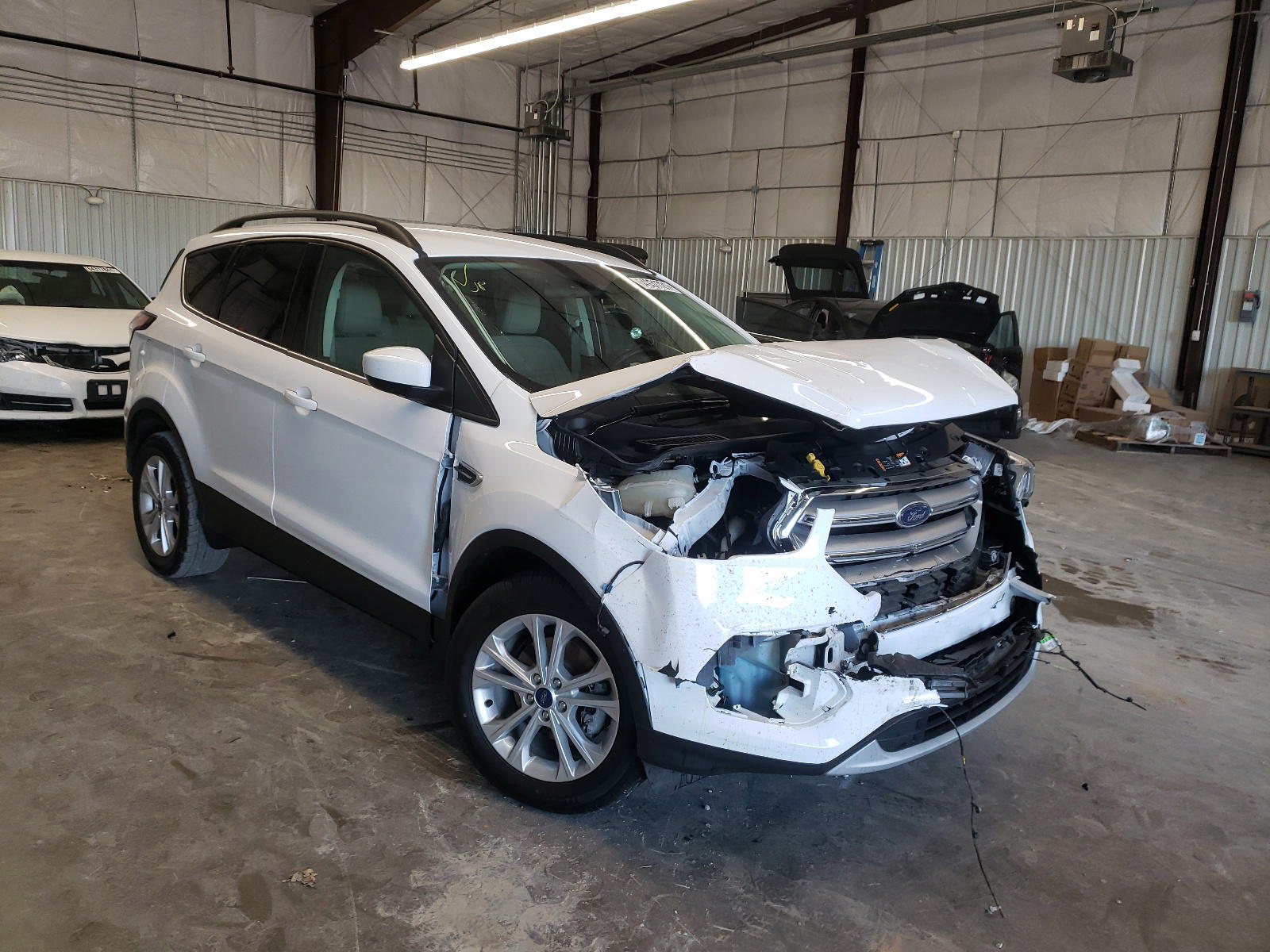 FORD ESCAPE SEL 2018 with VIN 1FMCU0HD9JUB58464 - Photo from auction