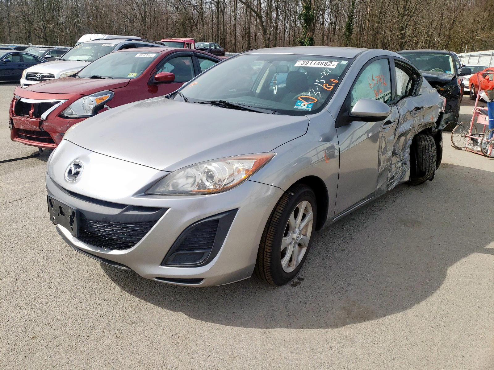 Photo 2 from auction – 2011 MAZDA 3 I with VIN JM1BL1VG6B1404168