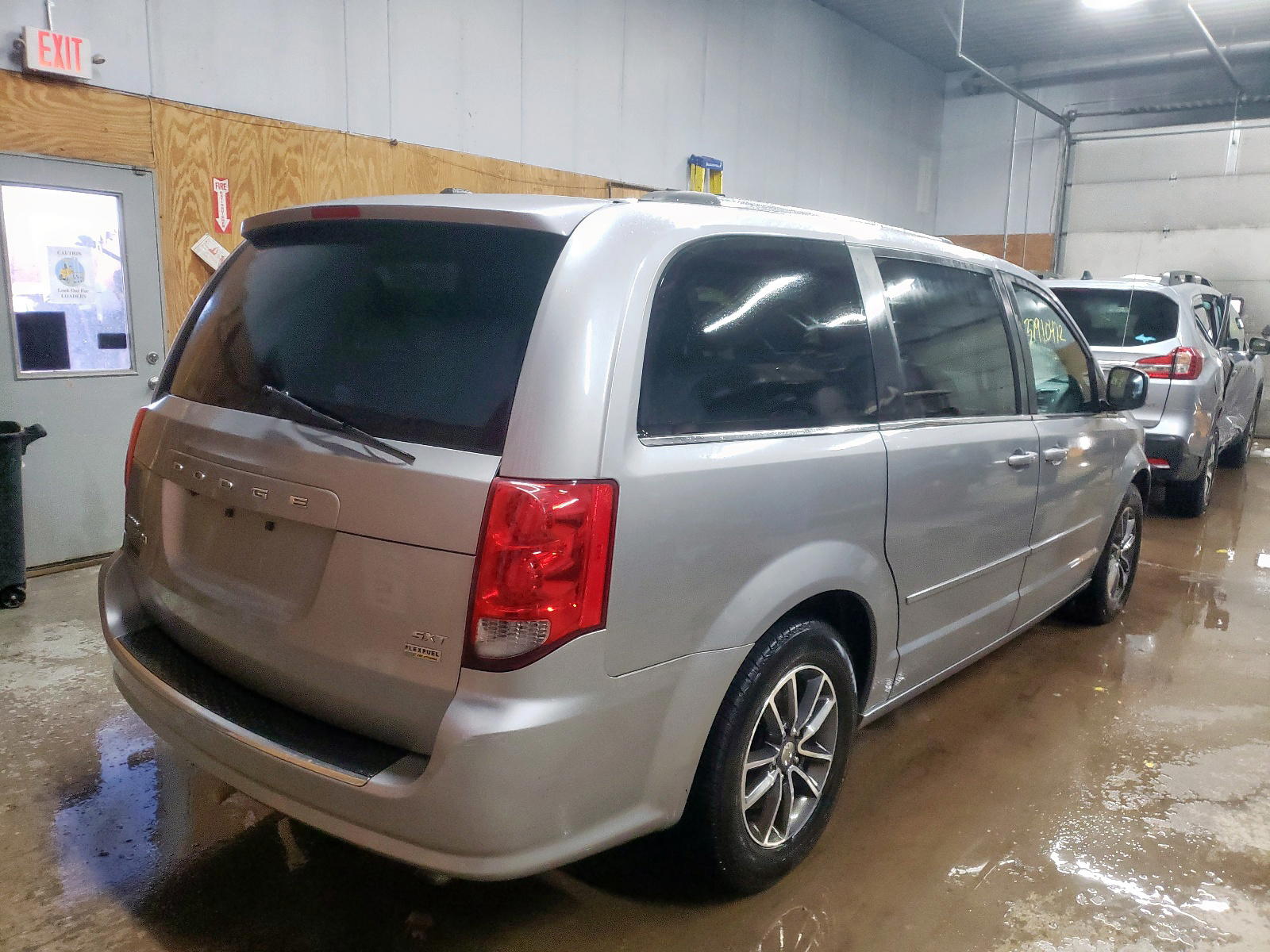 Photo 4 from auction – 2017 DODGE GRAND CARA with VIN 2C4RDGCG9HR860378