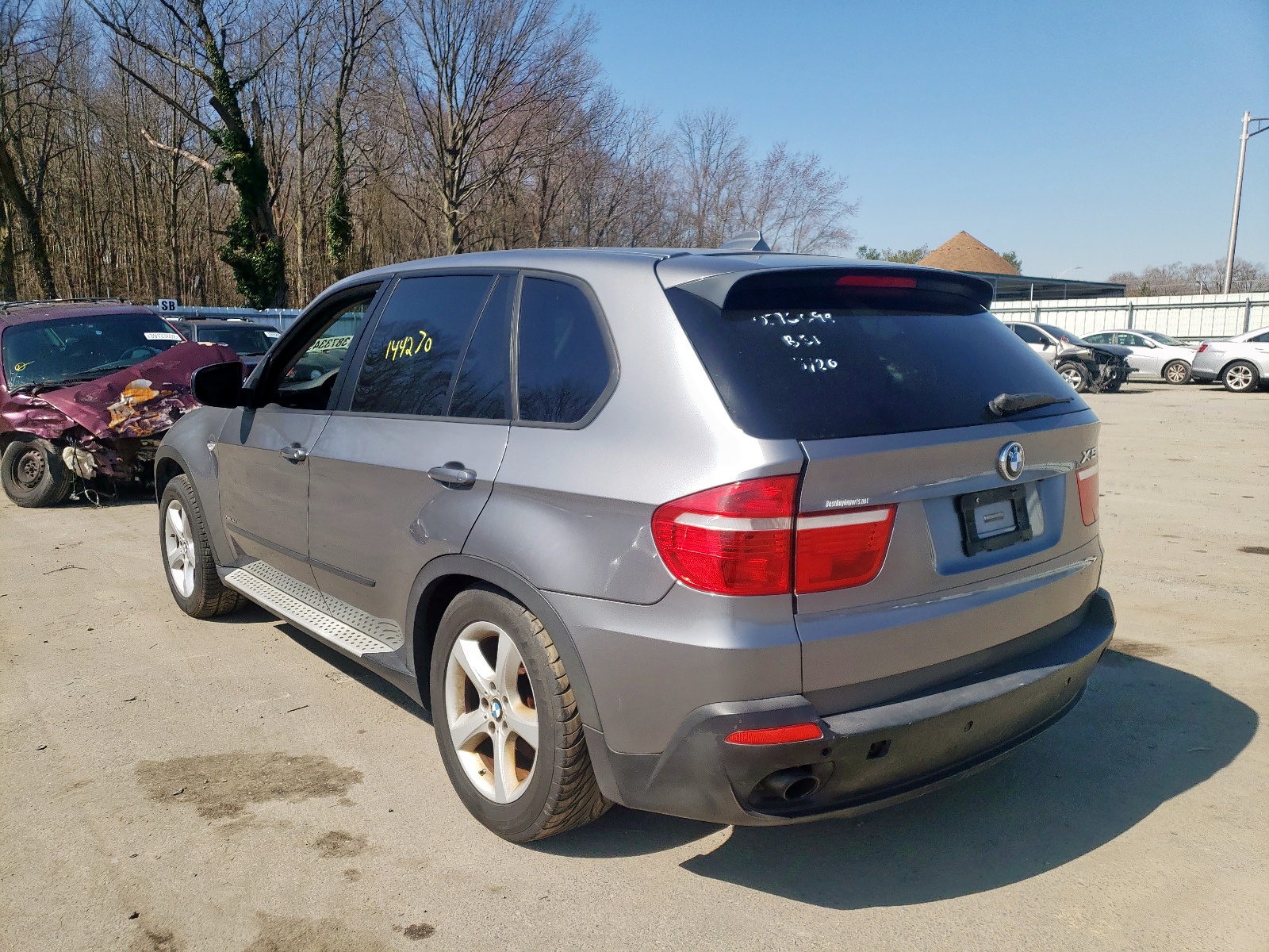 Photo 3 from auction – 2010 BMW X5 XDRIVE3 with VIN 5UXFE4C59AL276699