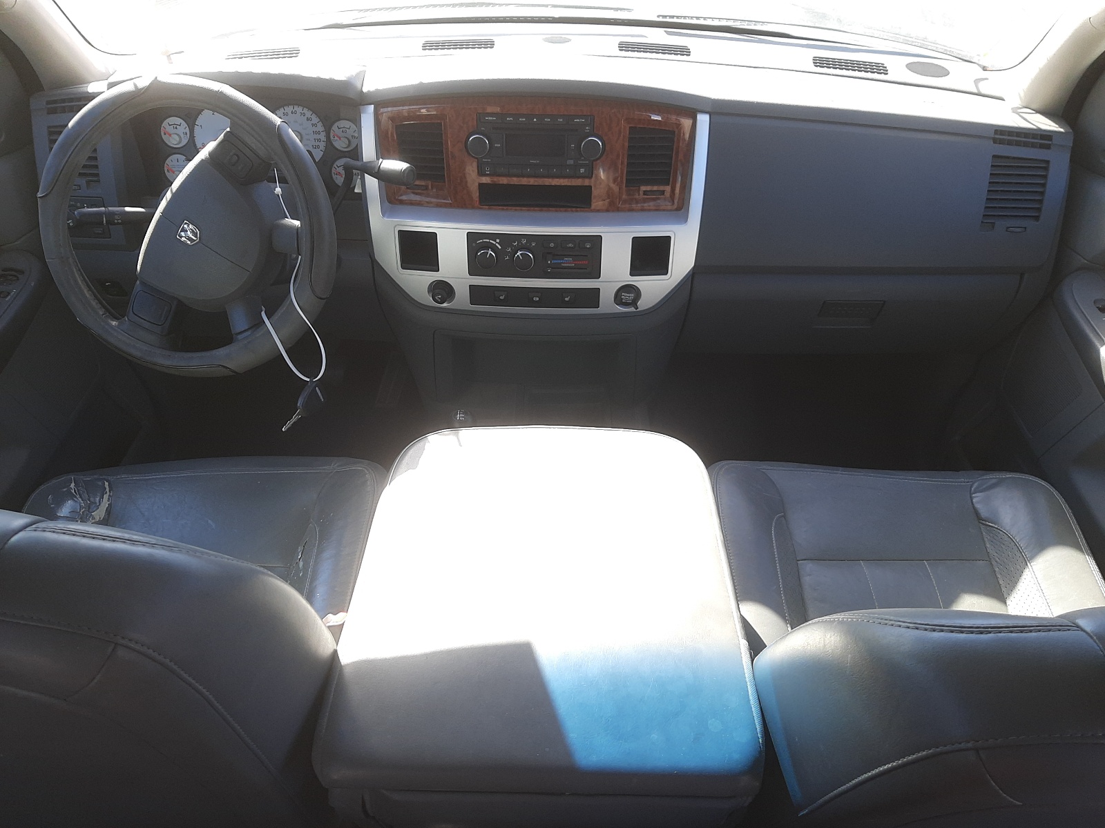 Photo 9 from auction – 2007 DODGE RAM 3500 S with VIN 3D7MX38A27G768067