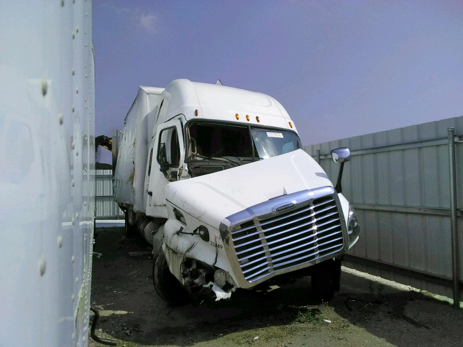 FREIGHTLINER CASCADIA 1 2015 with VIN 3ALAGGDV9FSGL8300 - Photo from auction