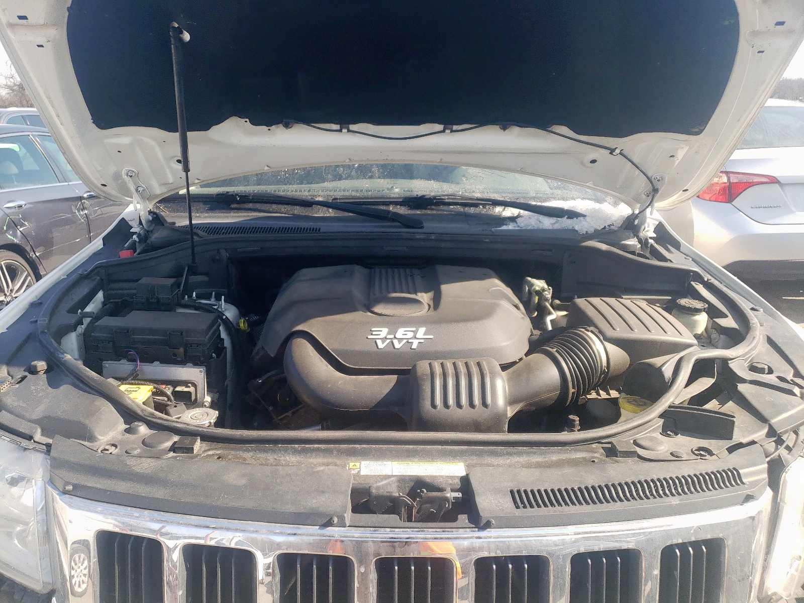 Photo 7 from auction – 2012 JEEP GRAND CHER with VIN 1C4RJEAG8CC355241